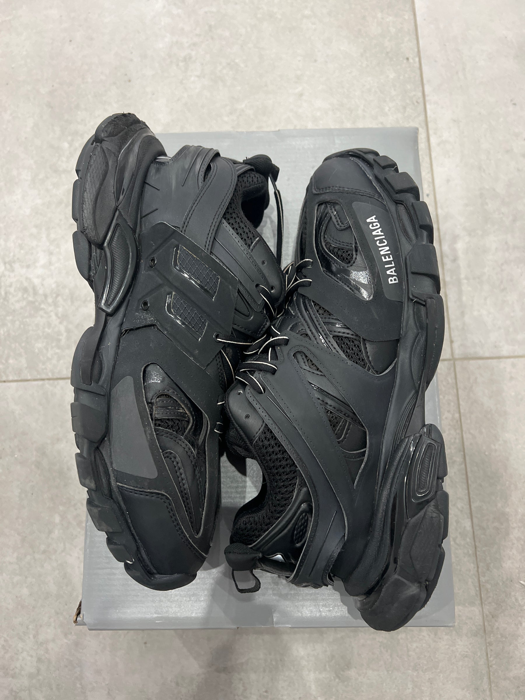 Balenciaga Track Black