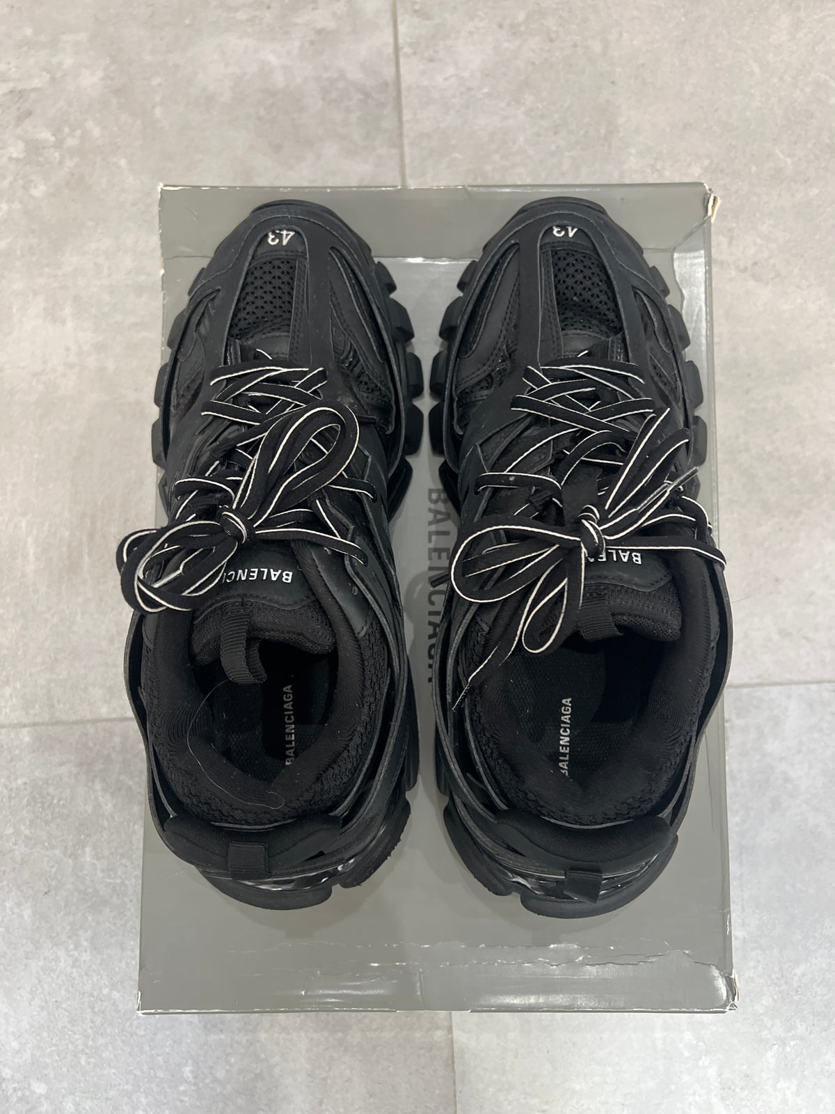 Balenciaga Track Black