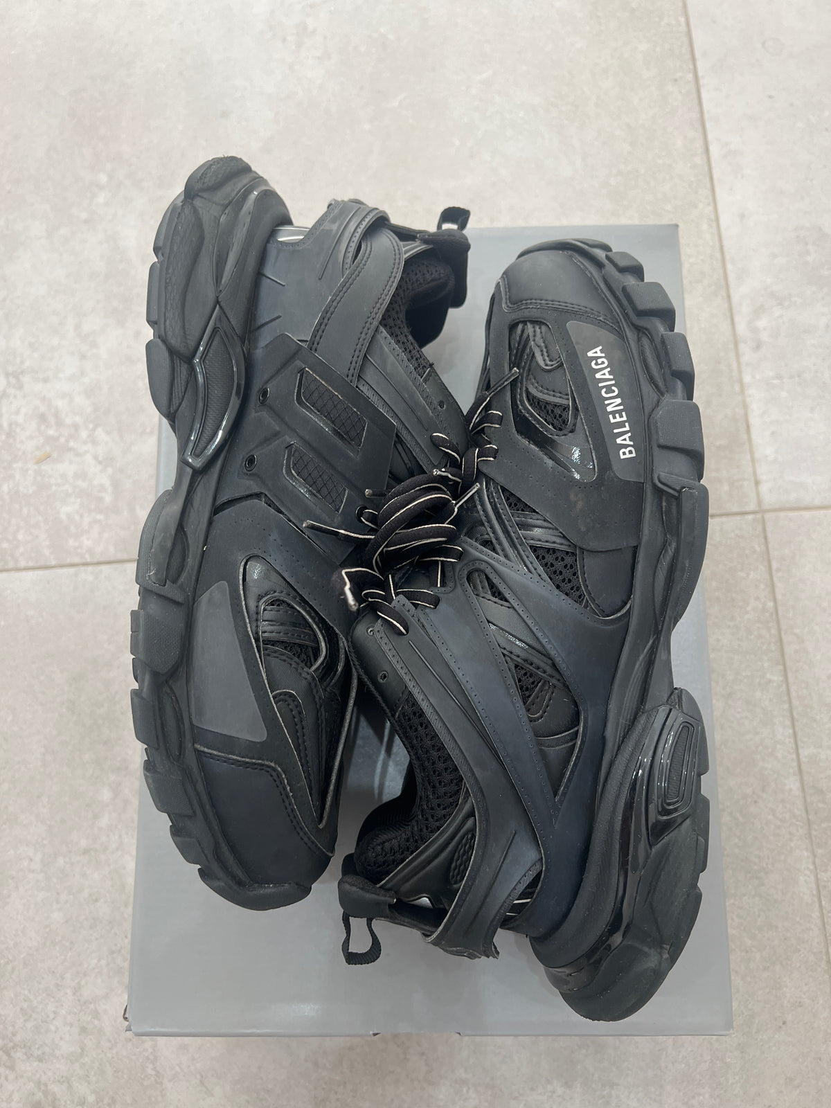 Balenciaga Track Black