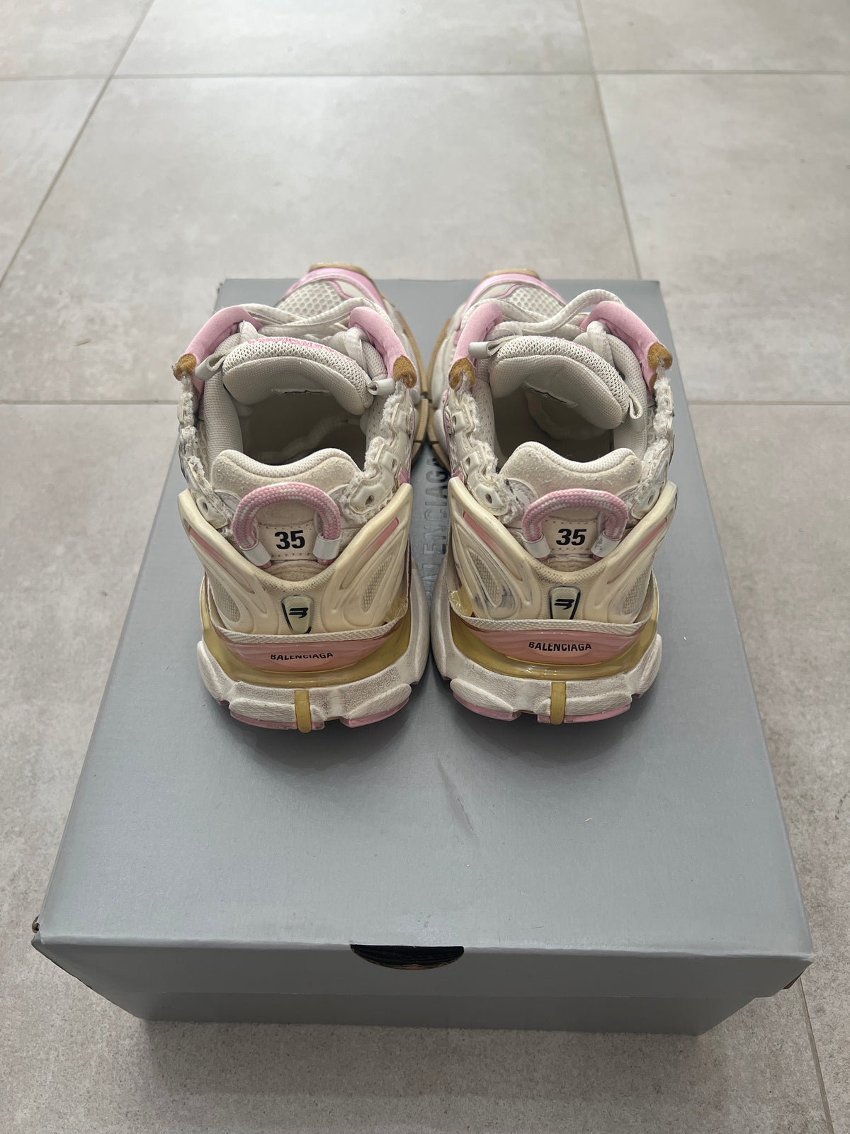 Balenciaga Runner White/Pink