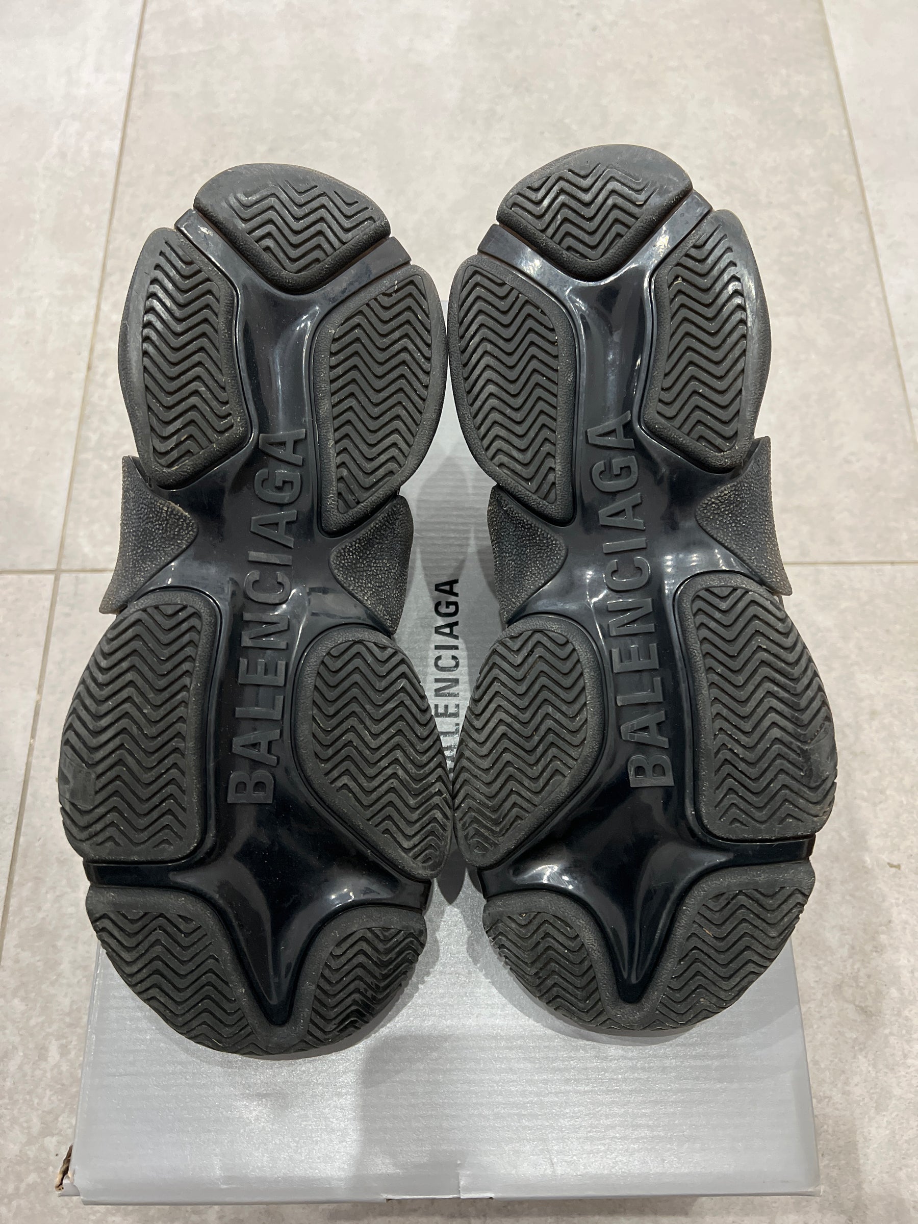 Balenciaga Triple S/3S Clearsole Black