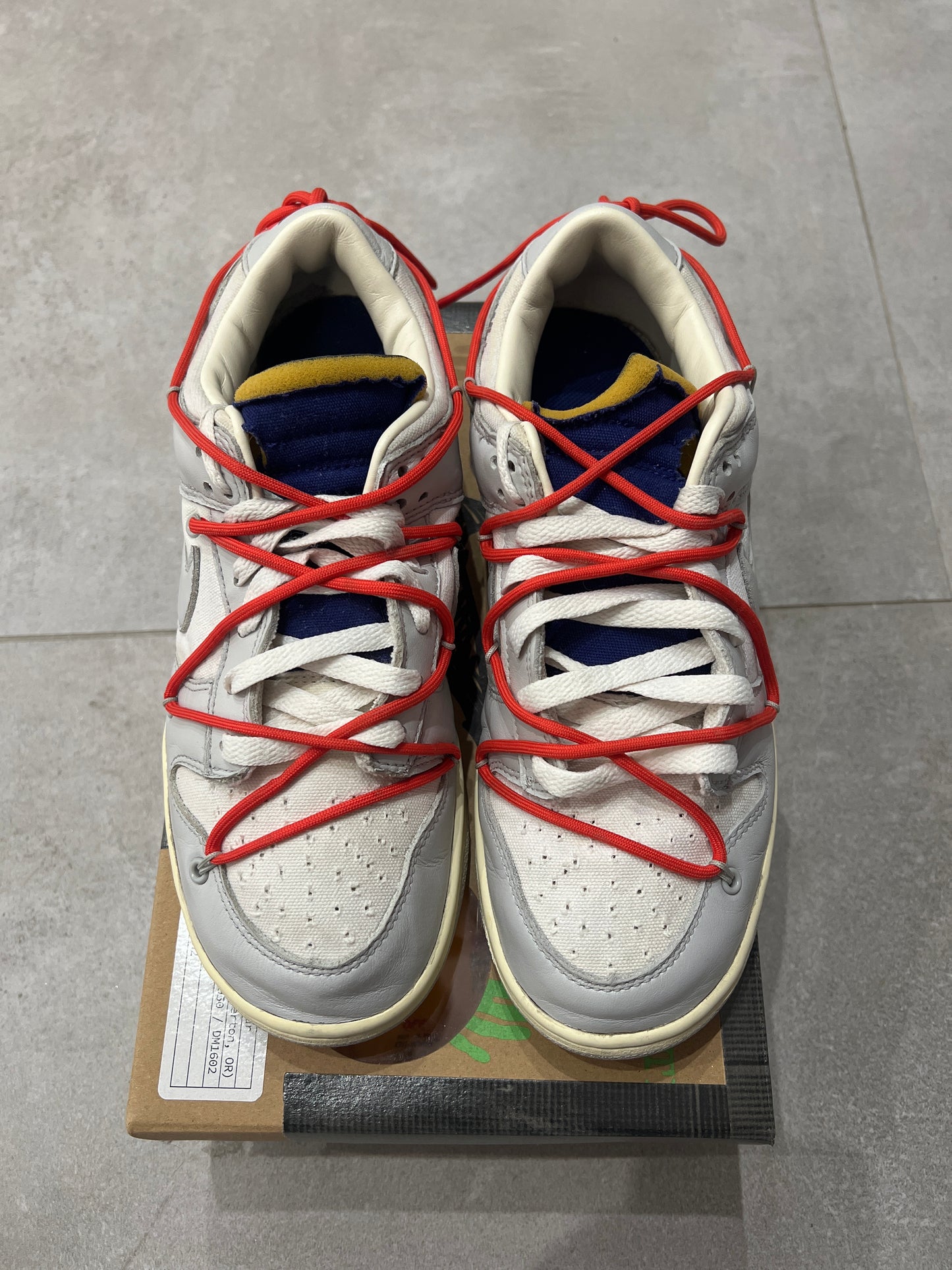 Dunk x off-white LOT23
