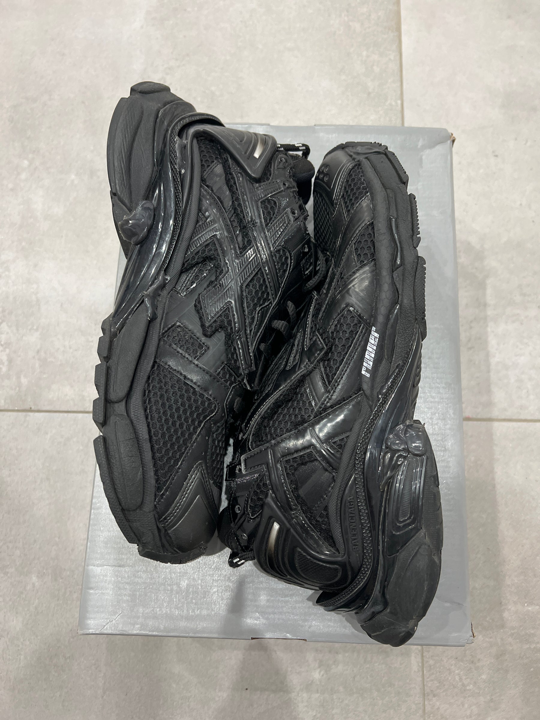 Balenciaga Runner Black