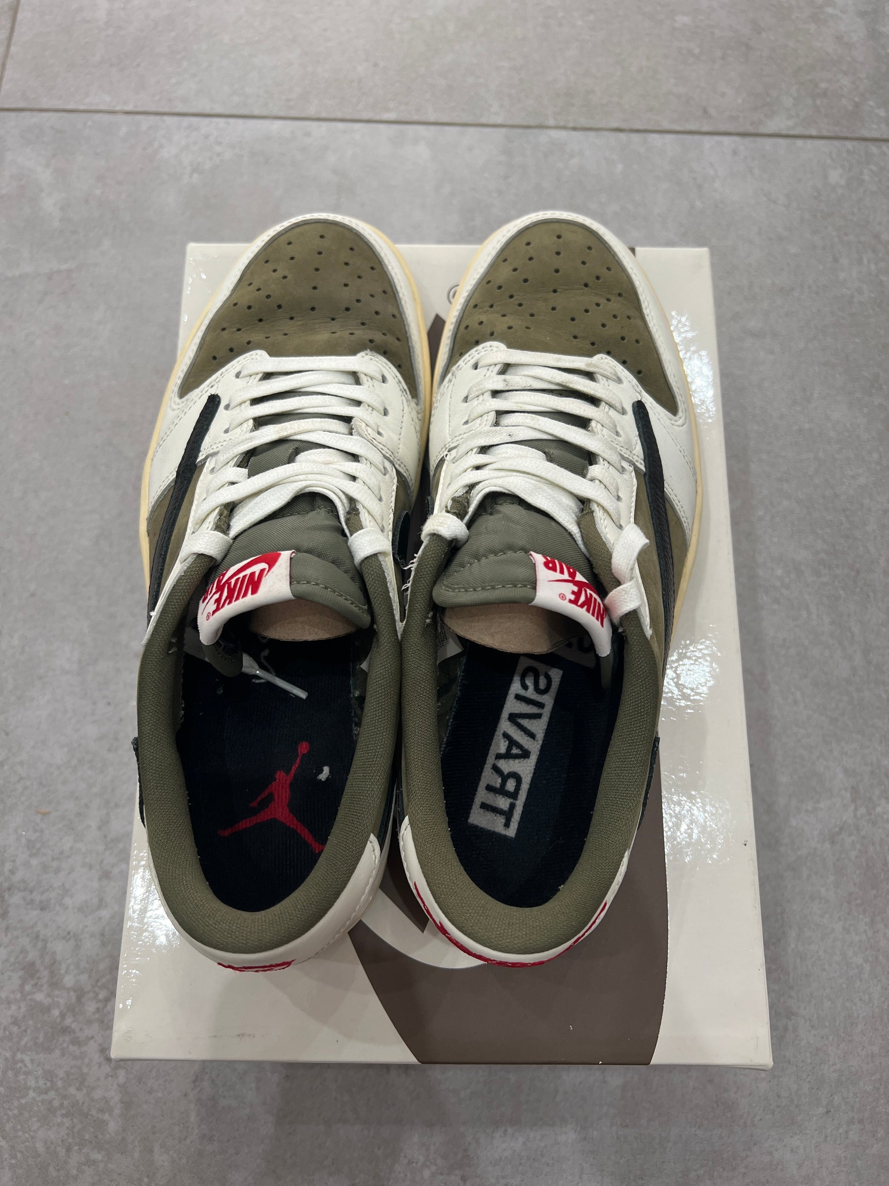 Jordan 1 Low x Travis Scott Medium Olive