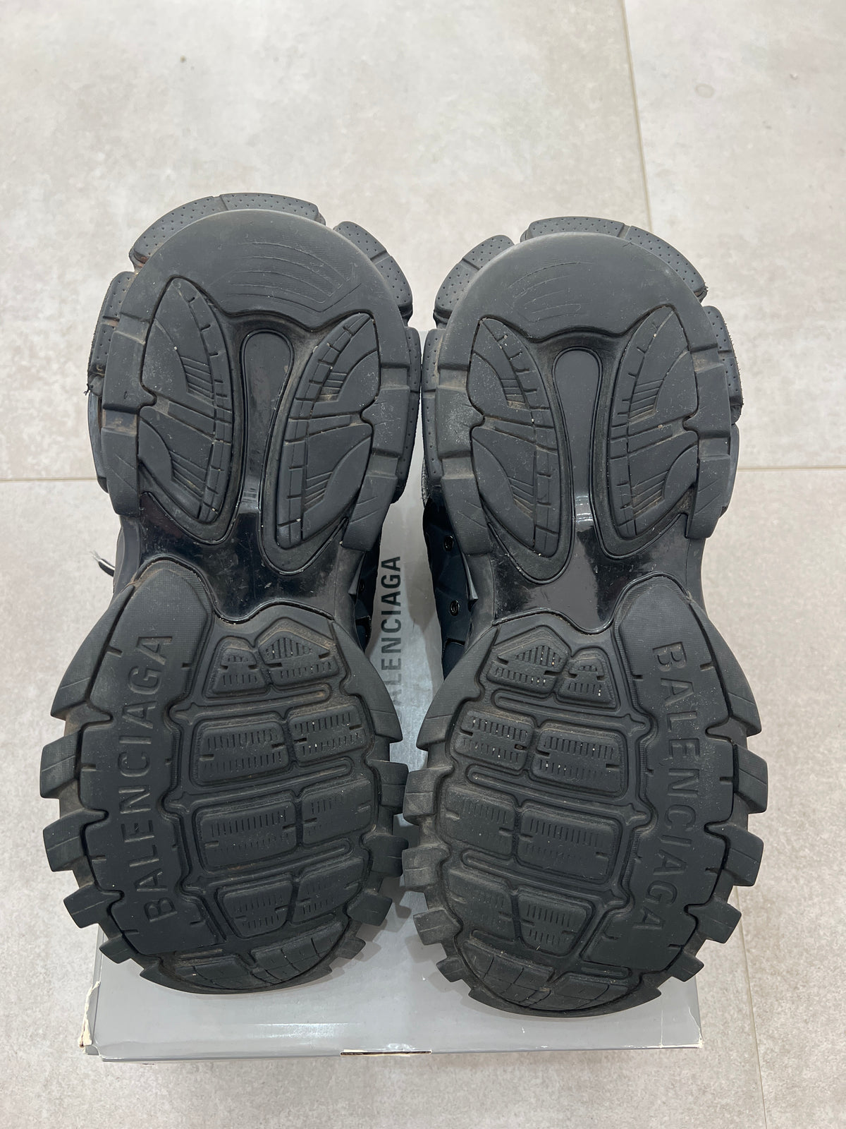 Balenciaga Track Black