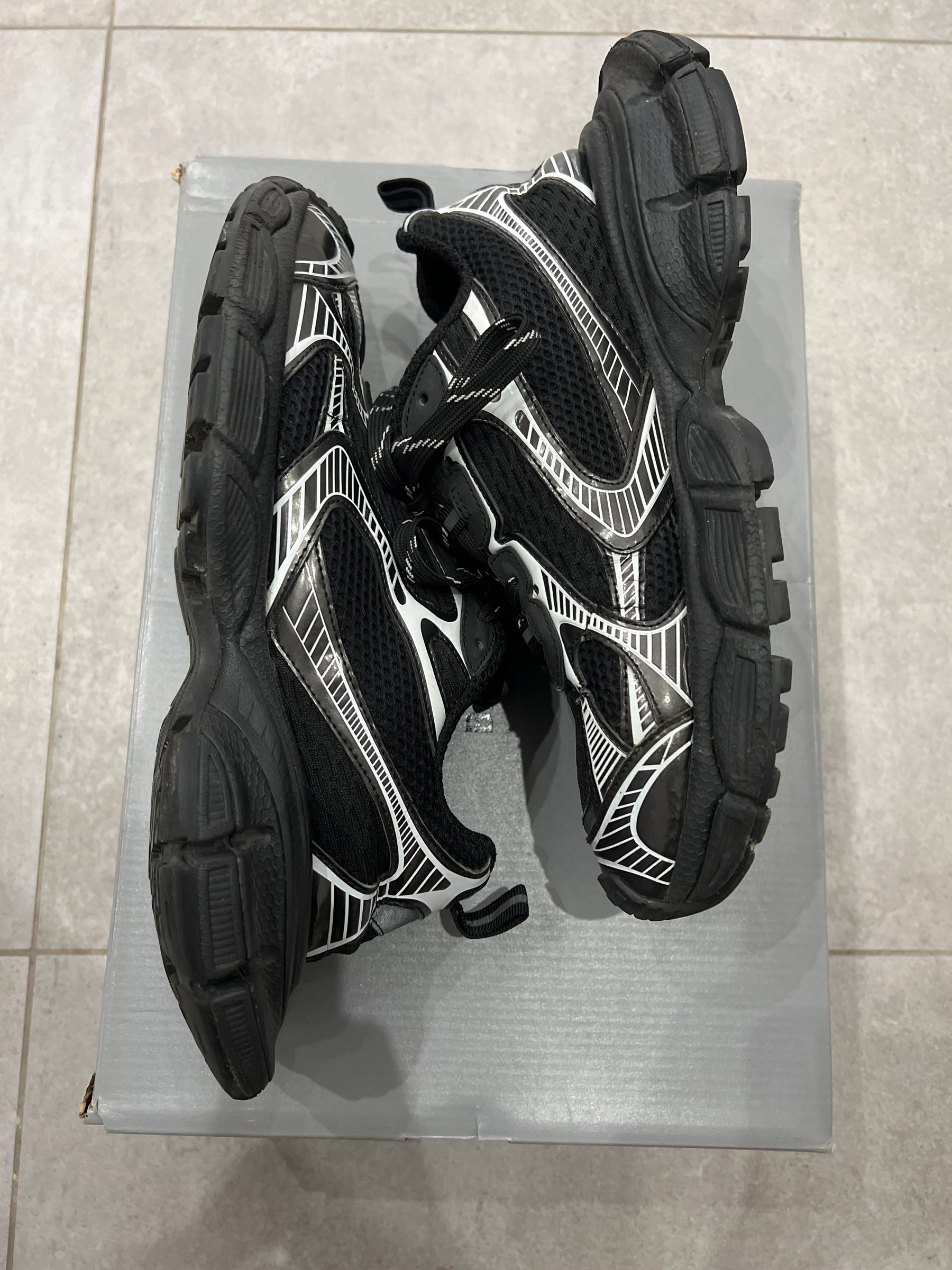 Balenciaga 3XL Black