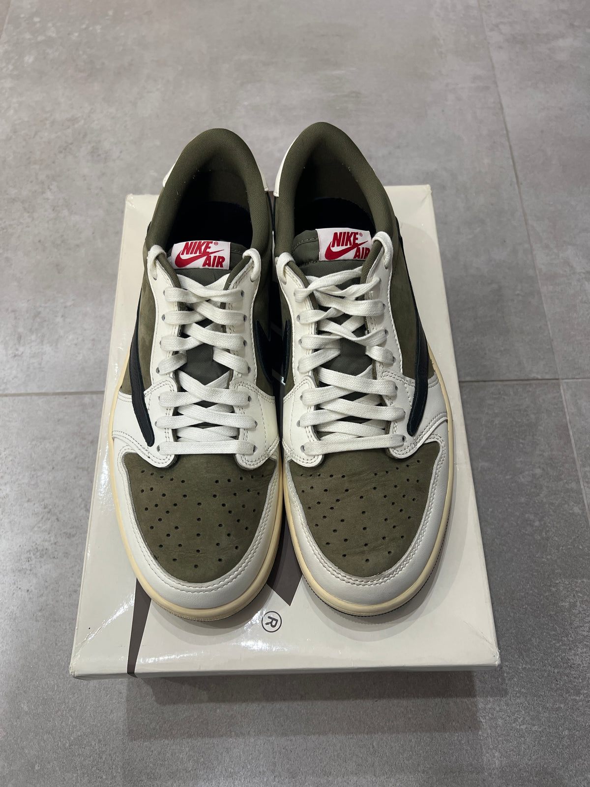Jordan 1 Low x Travis Scott „Medium Olive”