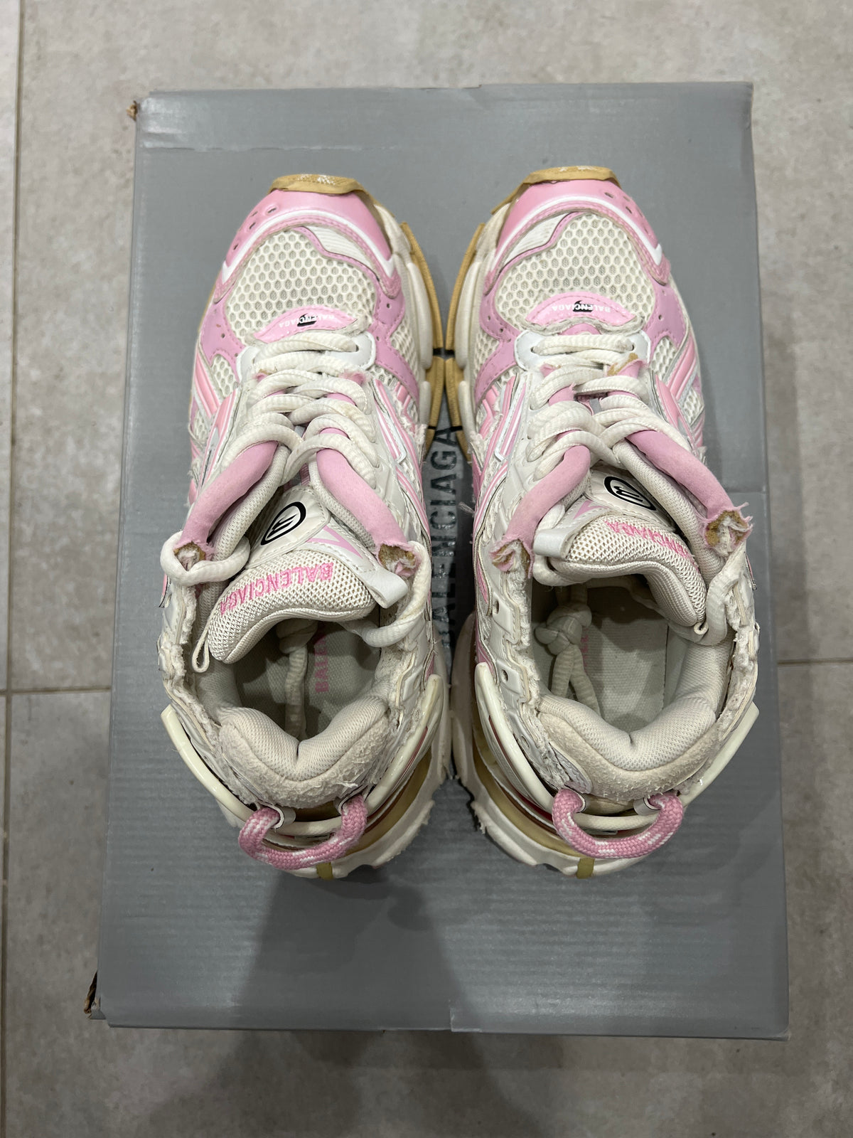 Balenciaga Runner White/Pink