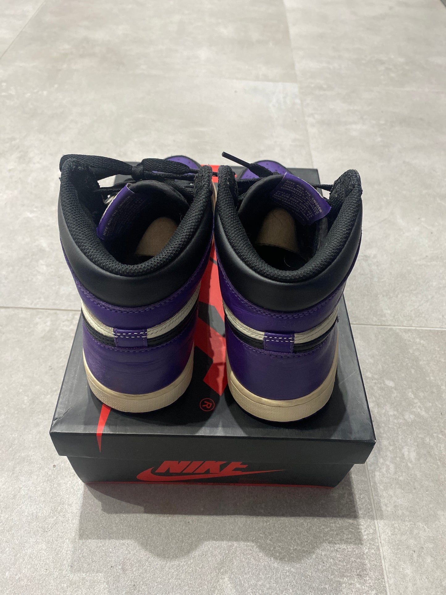 Jordan 1 Retro High Court Purple