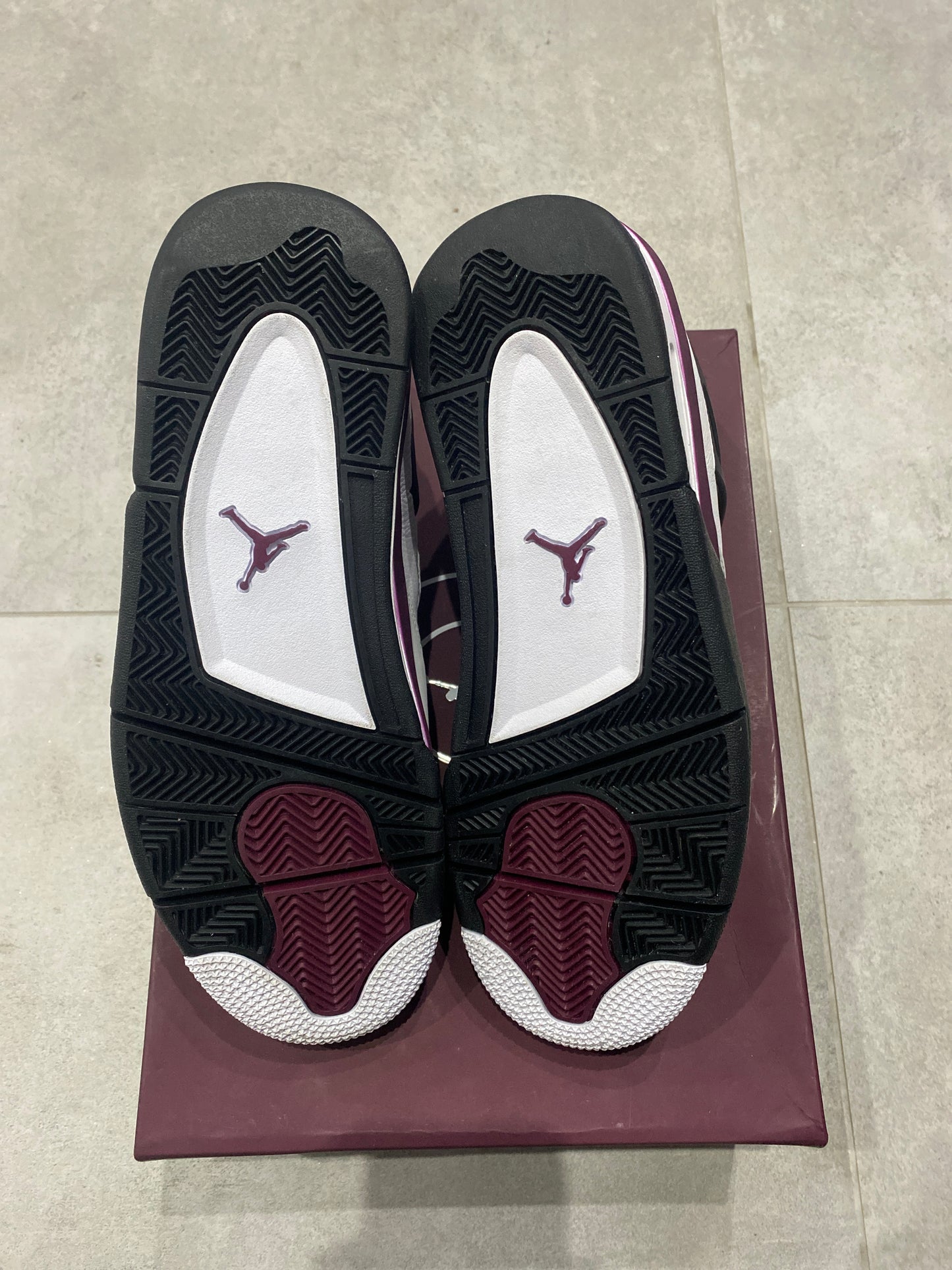 Jordan 4 x PSG