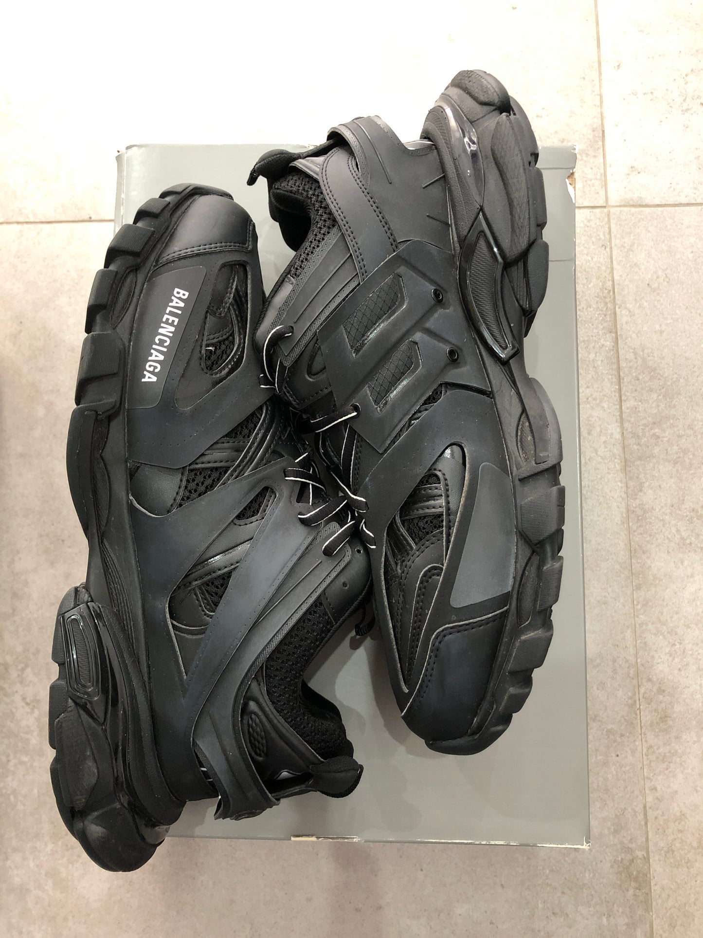 Balenciaga Track Black