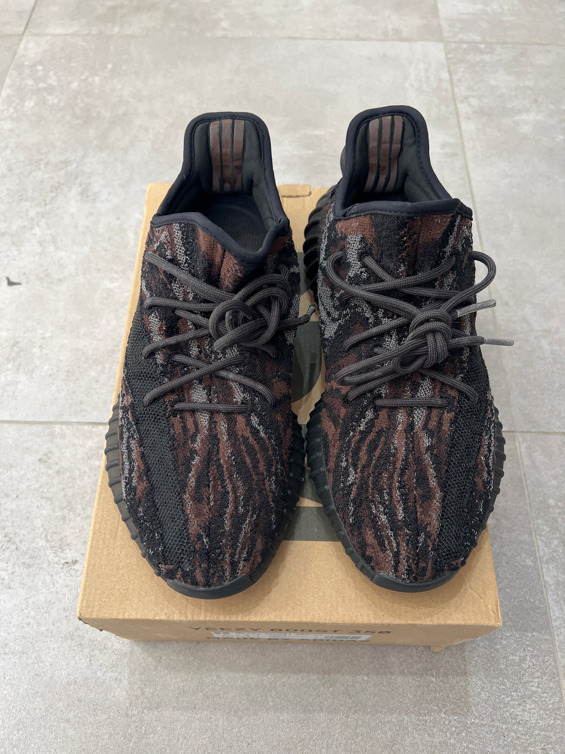 Yeezy 350v2 Mx Rock