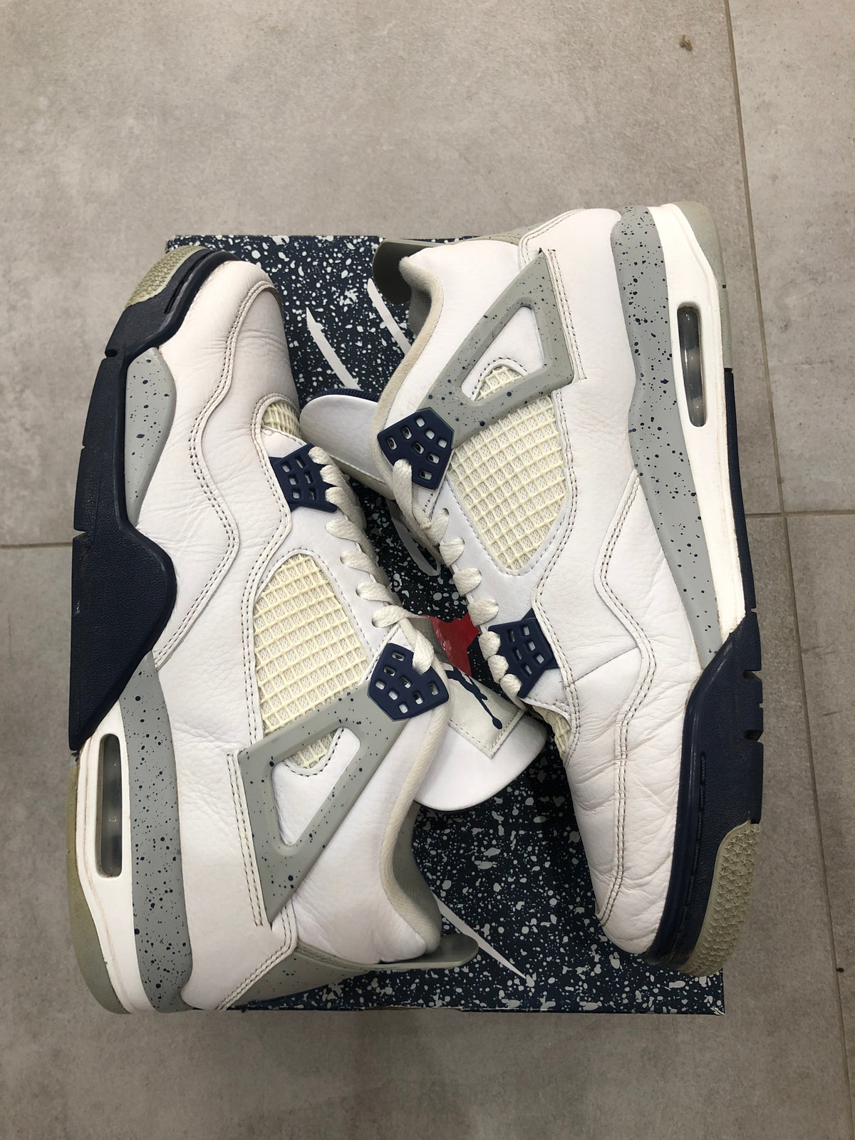 Jordan 4 Midnight Navy