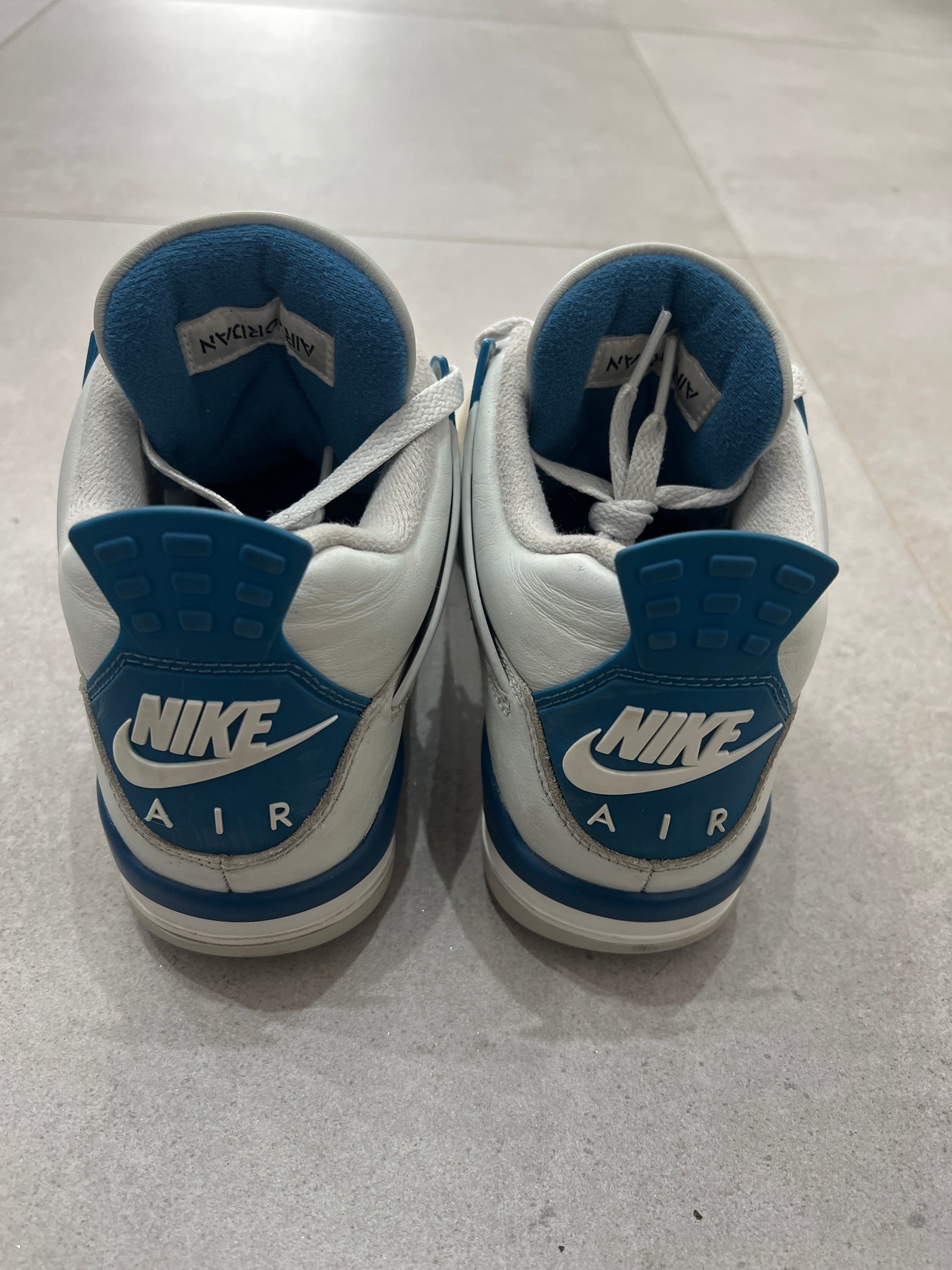 Jordan 4 Military Blue