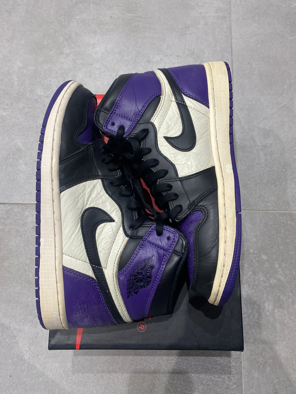 Jordan 1 Retro High Court Purple