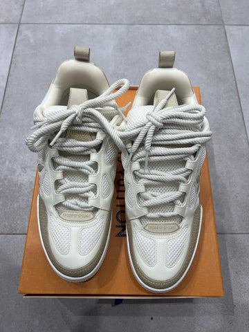 Louis Vuitton Skate Beige