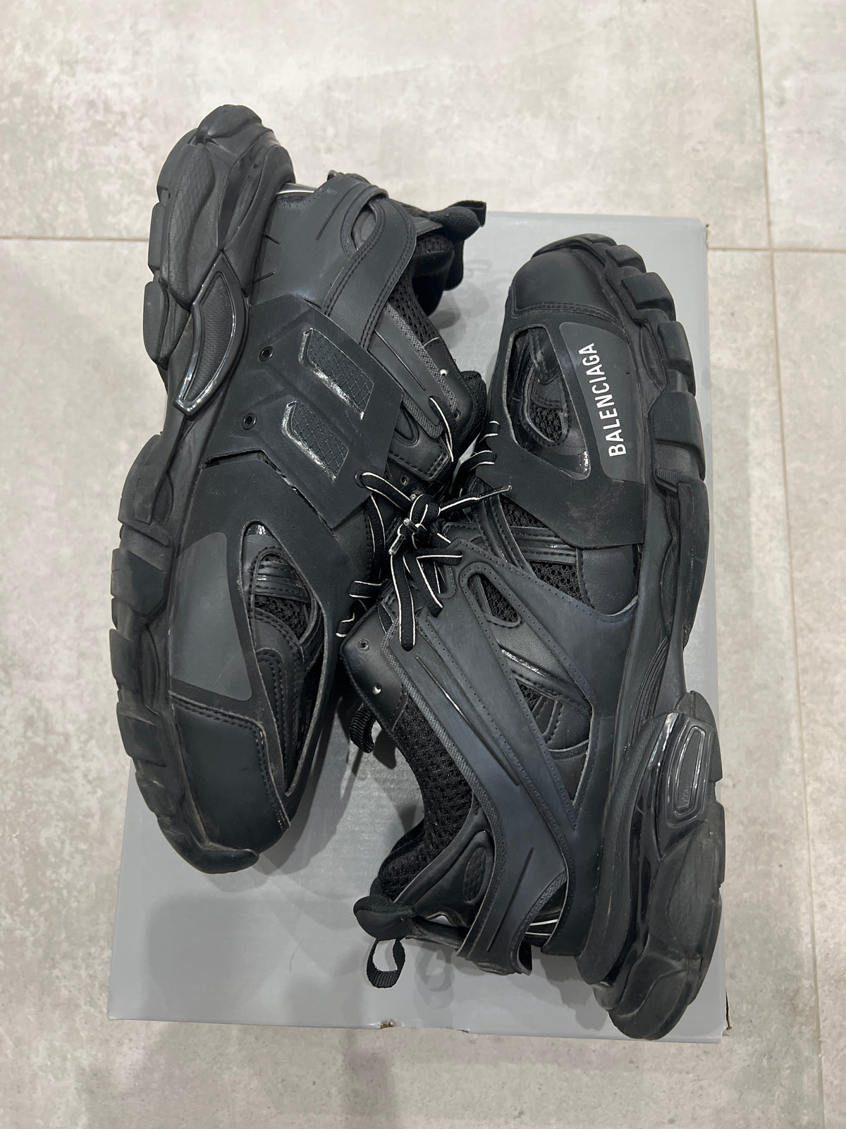 Balenciaga Track Black