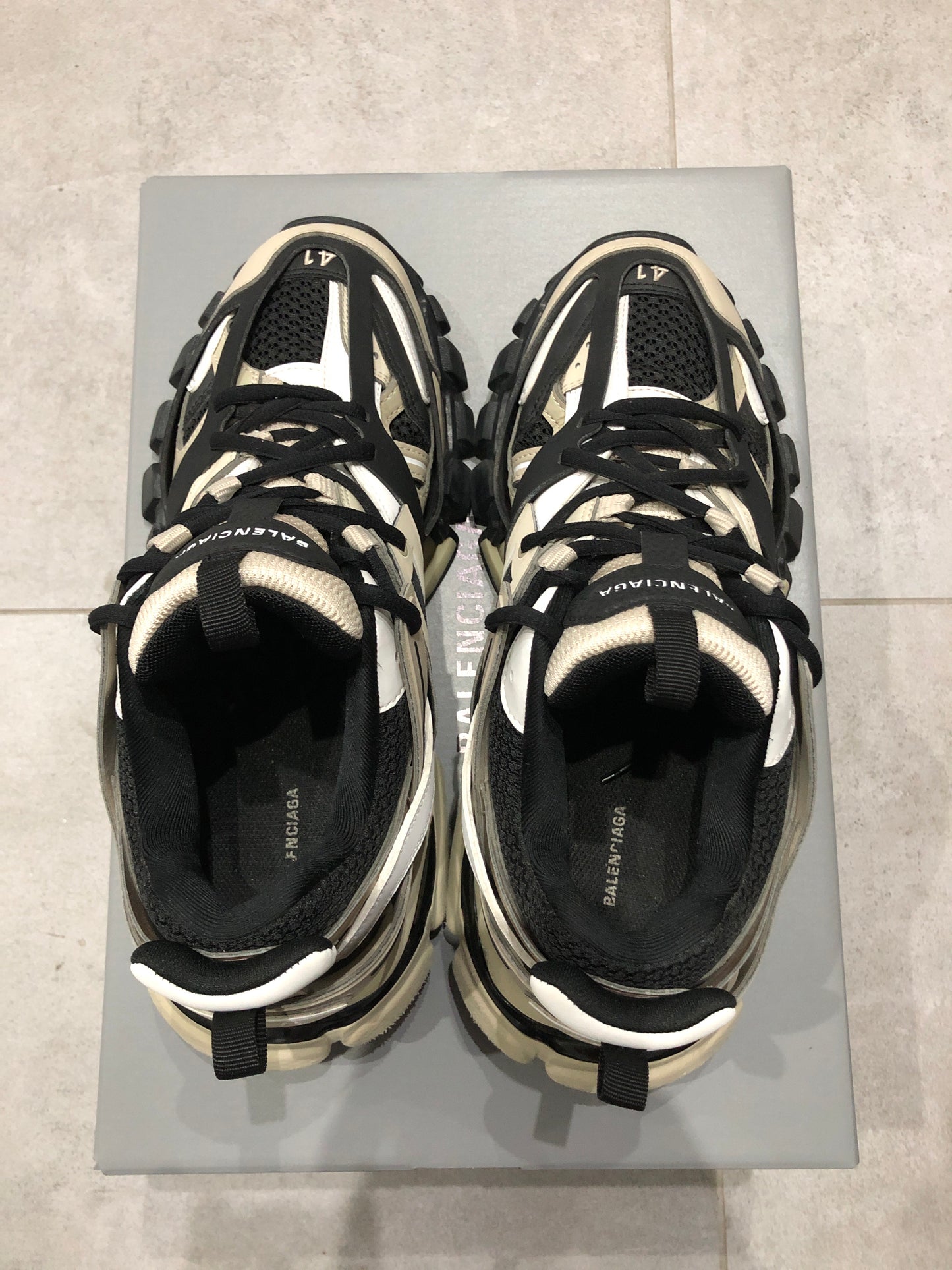 Balenciaga Track Begie/Black