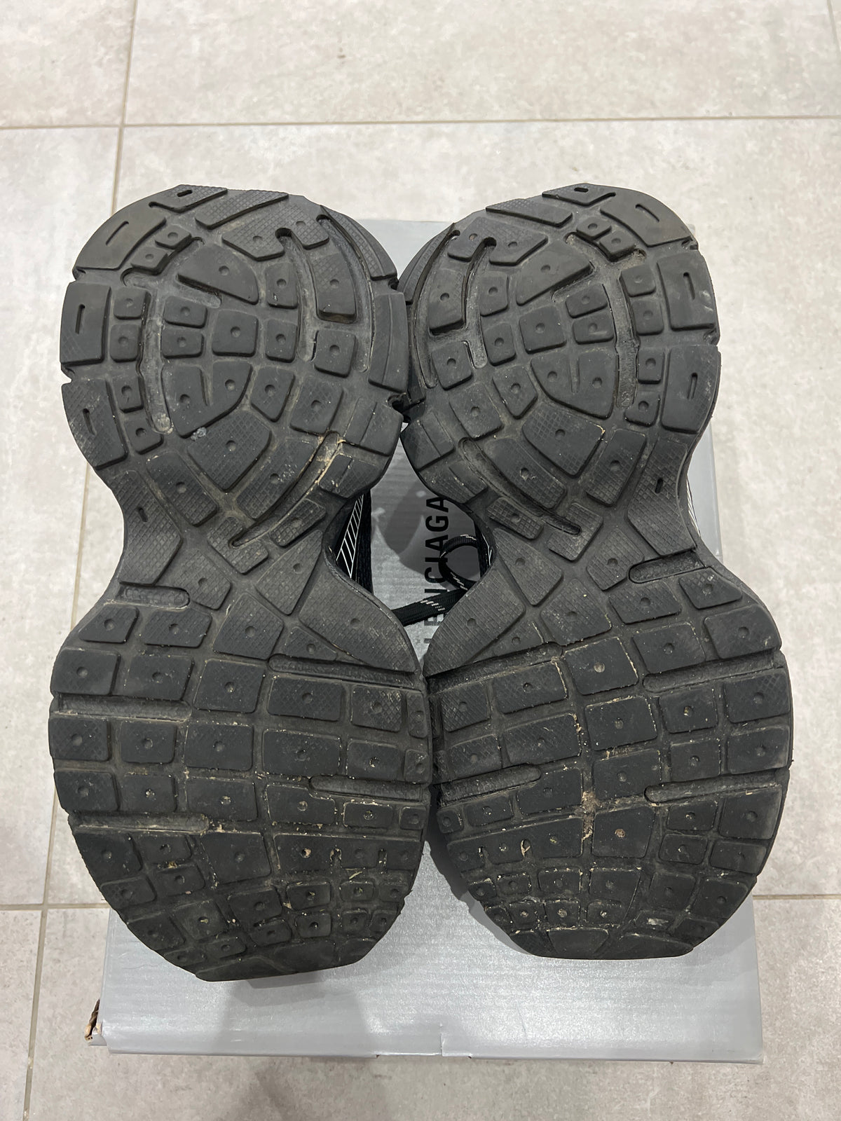 Balenciaga 3XL Black