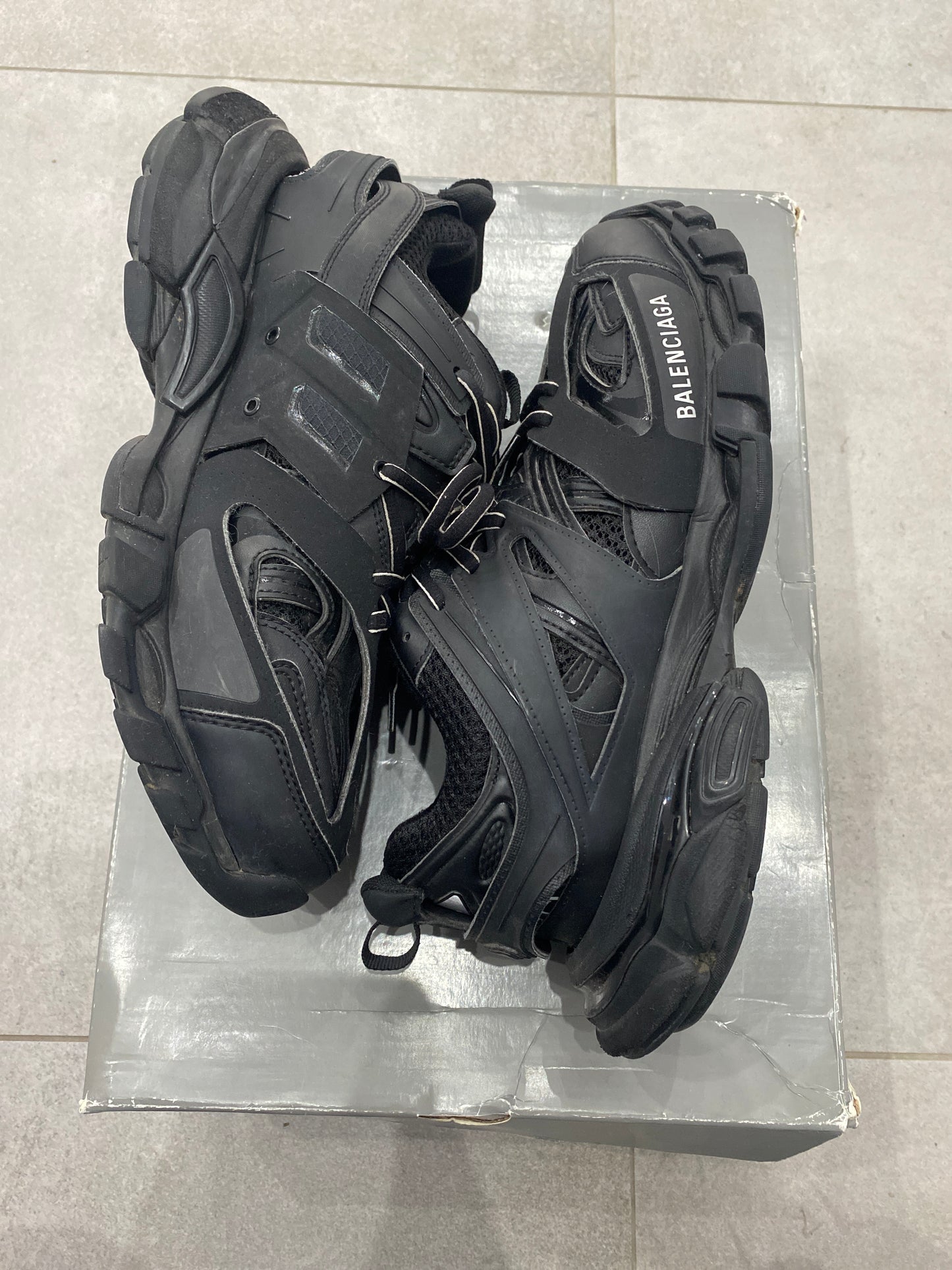 Balenciaga Track Black
