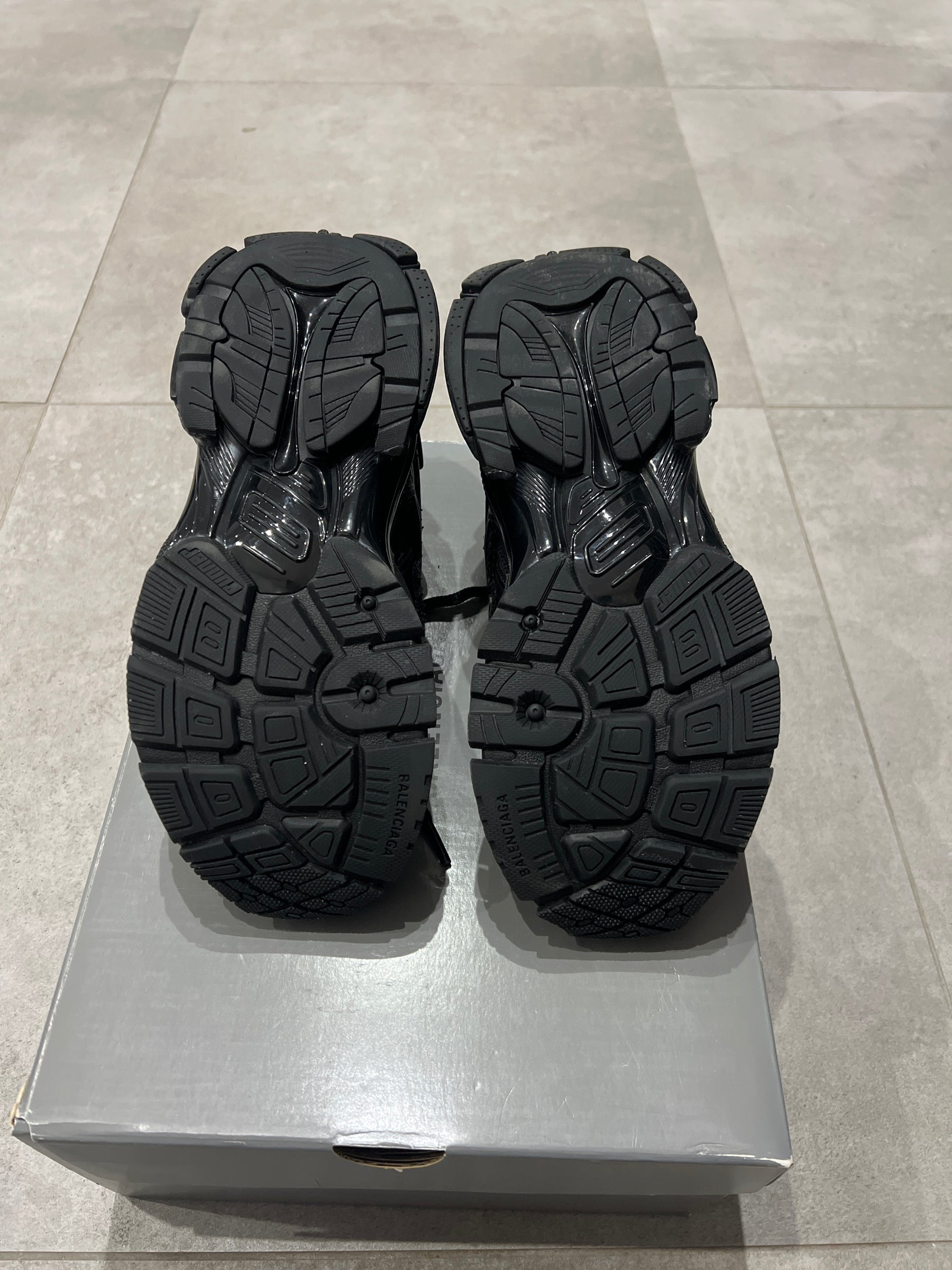Balenciaga Runner Black
