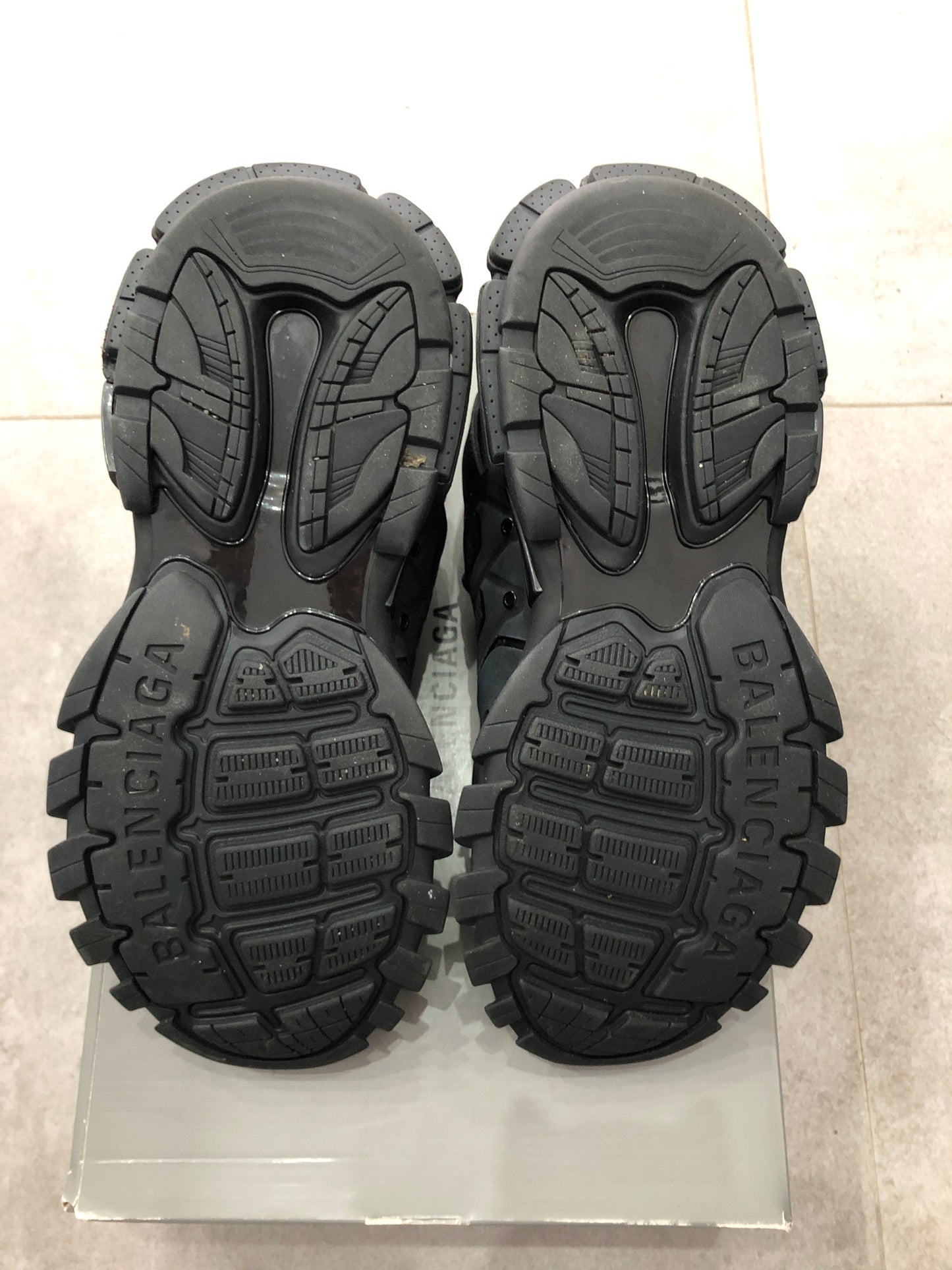 Balenciaga Track Black