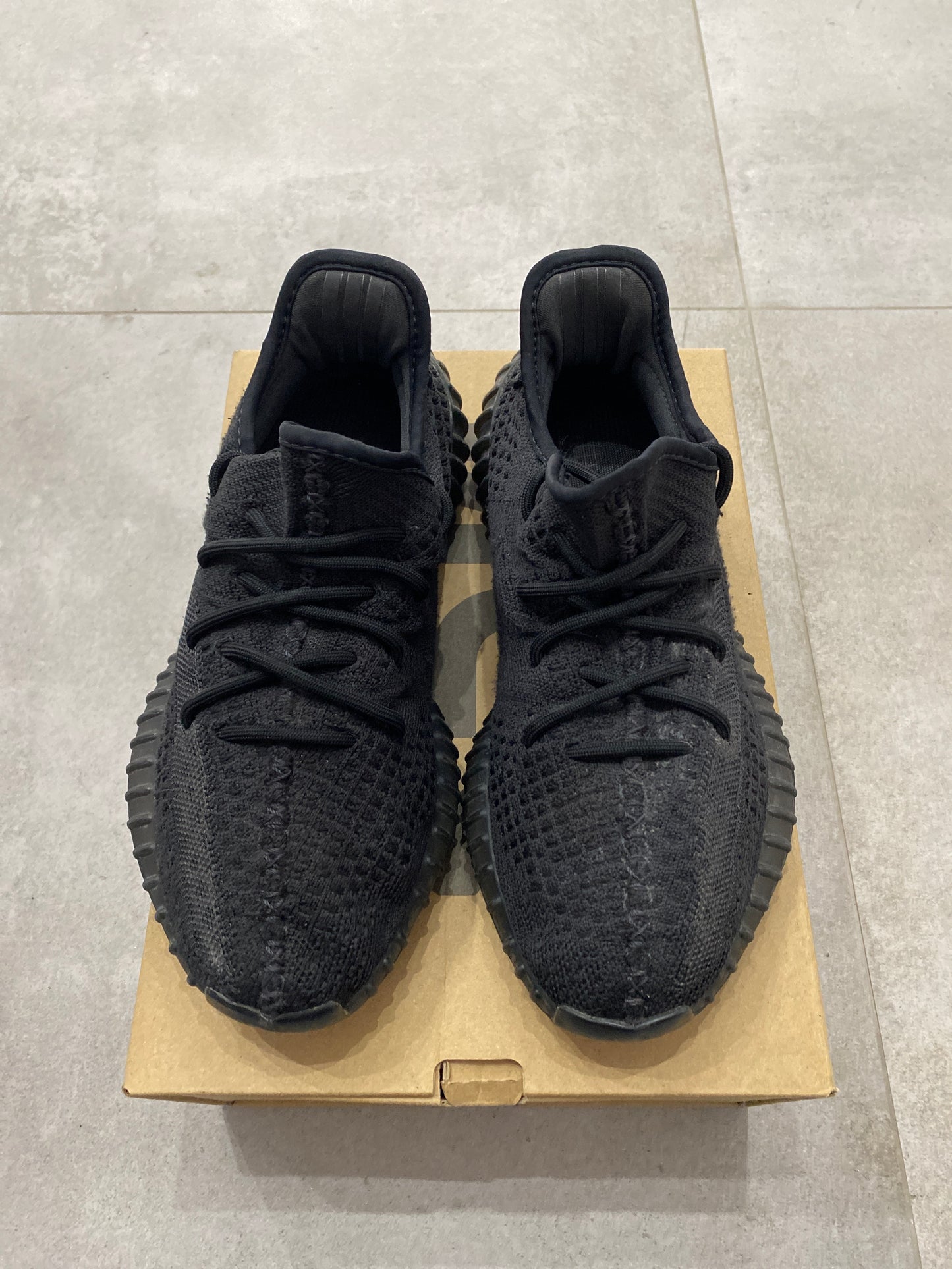 Yezzy 350V2 Onyx