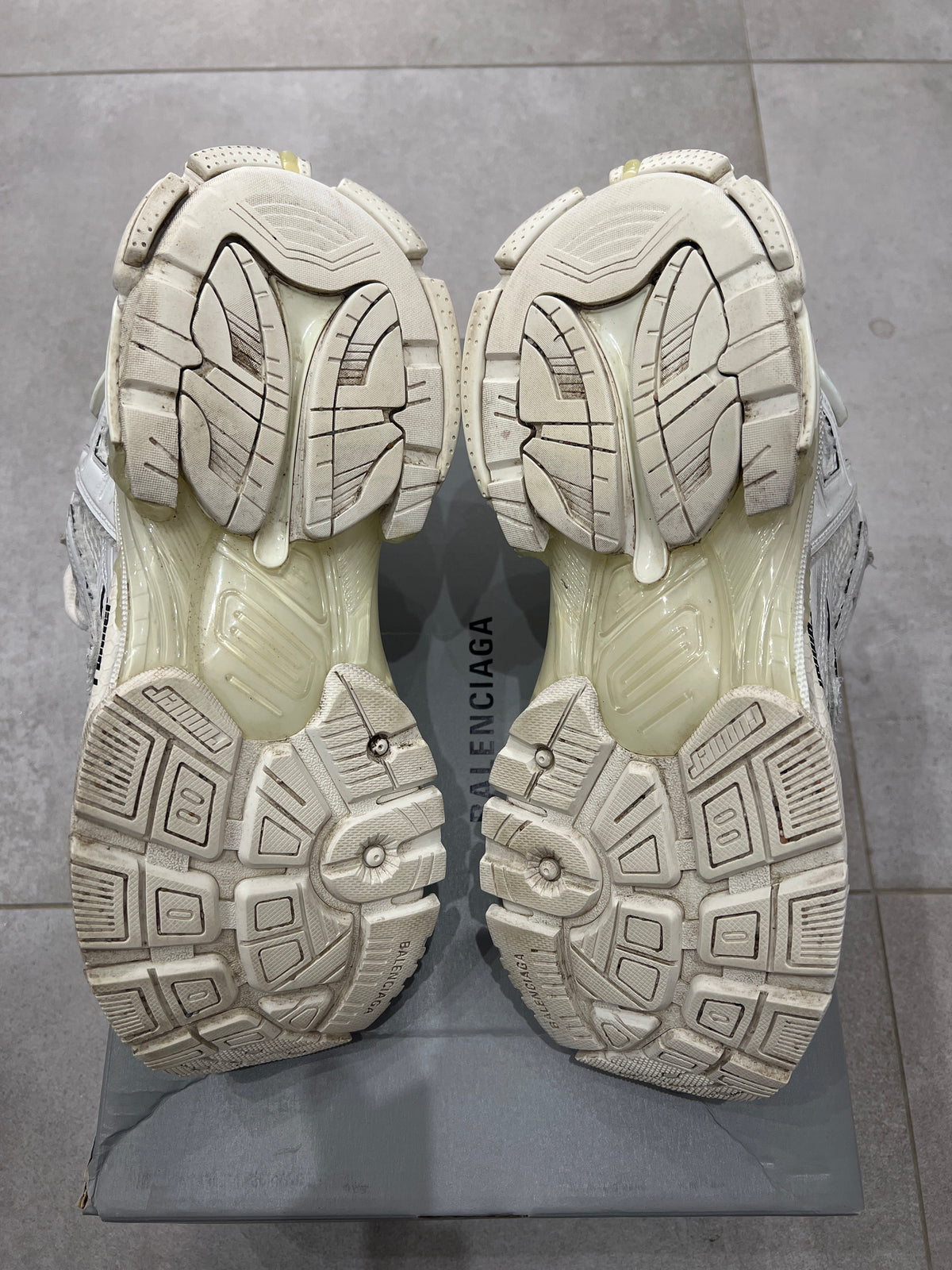 Balenciaga Runner White