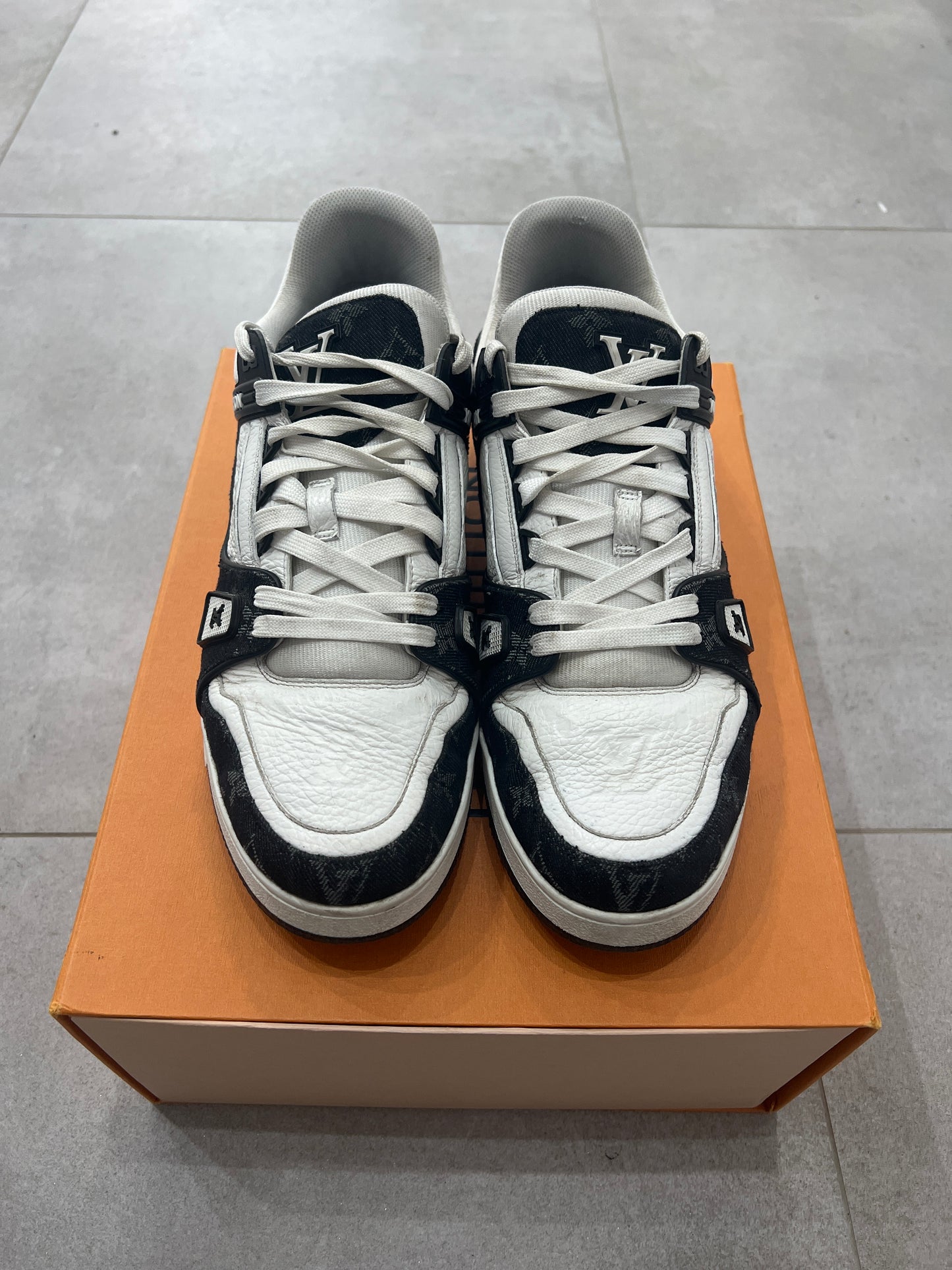 Louis Vuitton Trainer Black Denim
