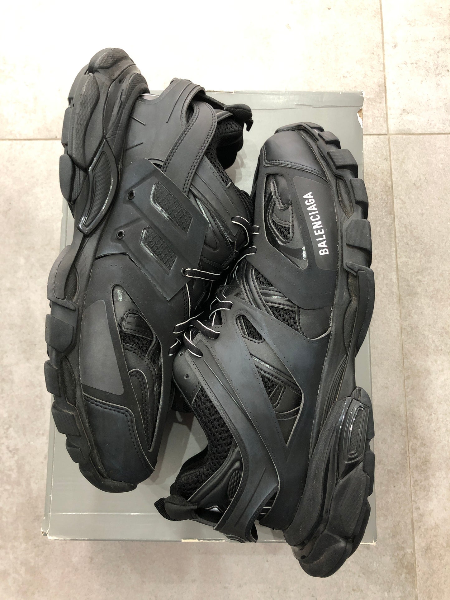 Balenciaga Track Black