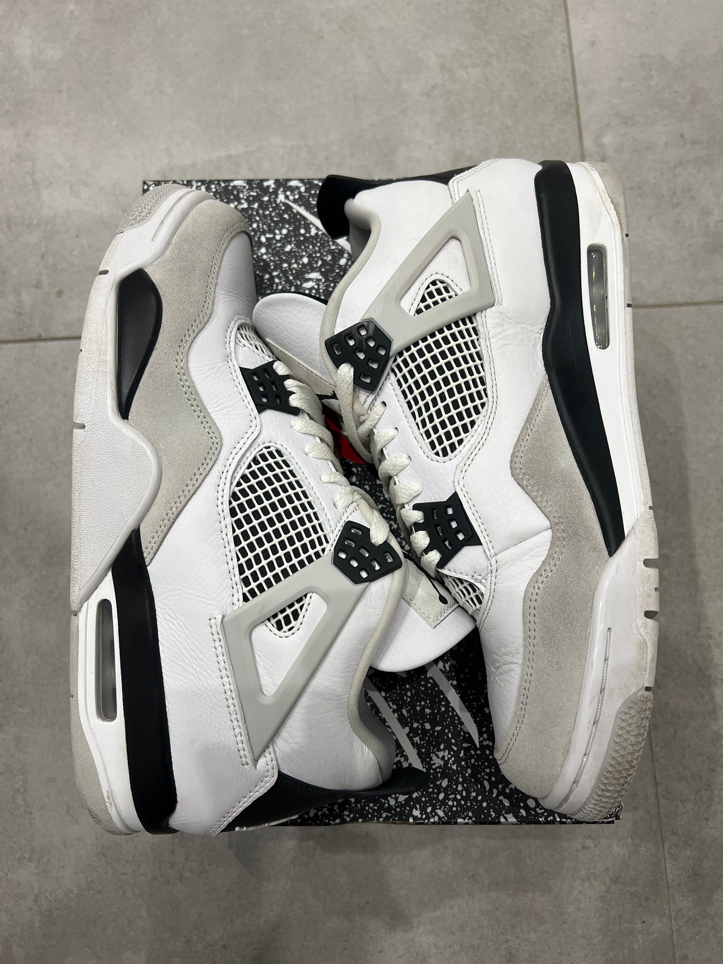 Jordan 4 military black