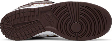 Nike SB Dunk Low Supreme Stars Barkroot Brown