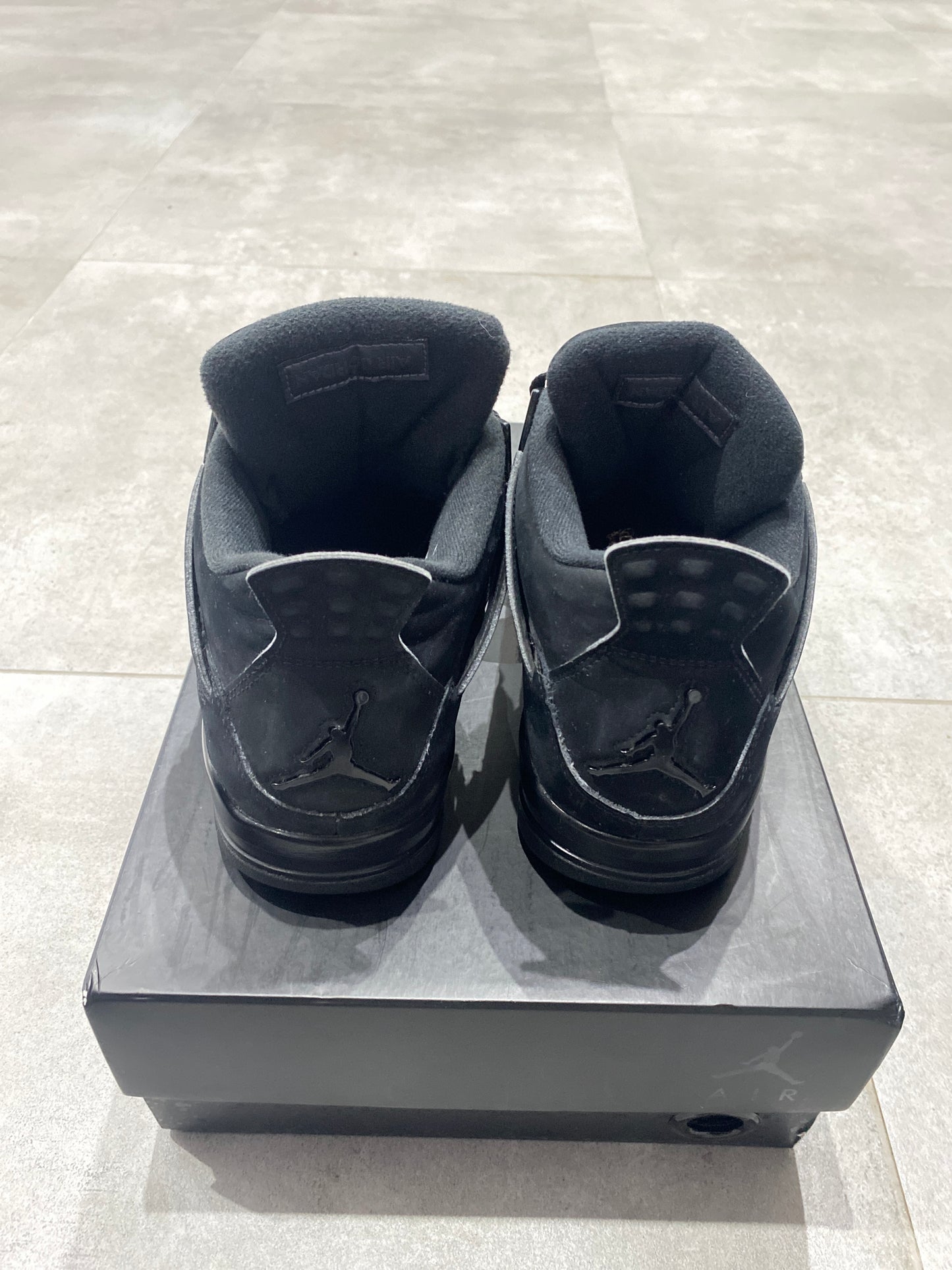 Jordan 4 Black Cat