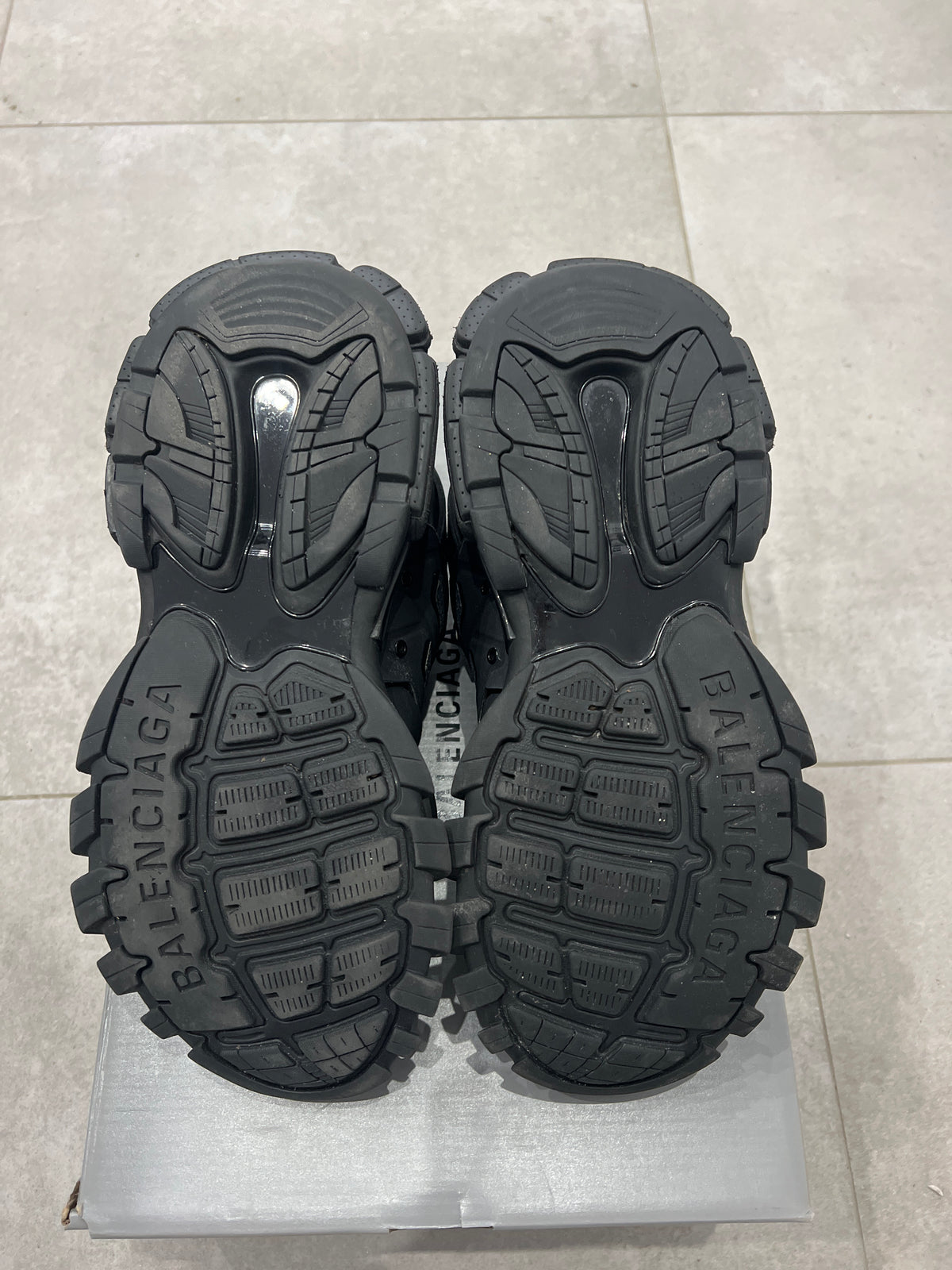 Balenciaga Track Black