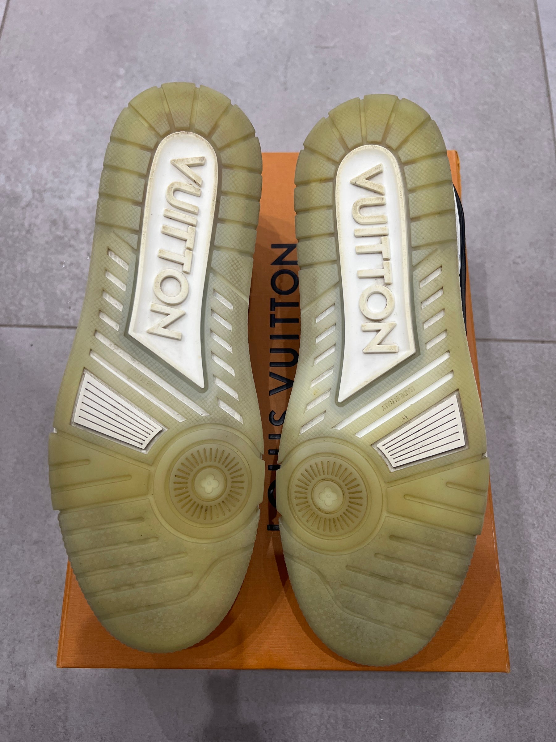 Louis Vuitton Trainer Black Monogram