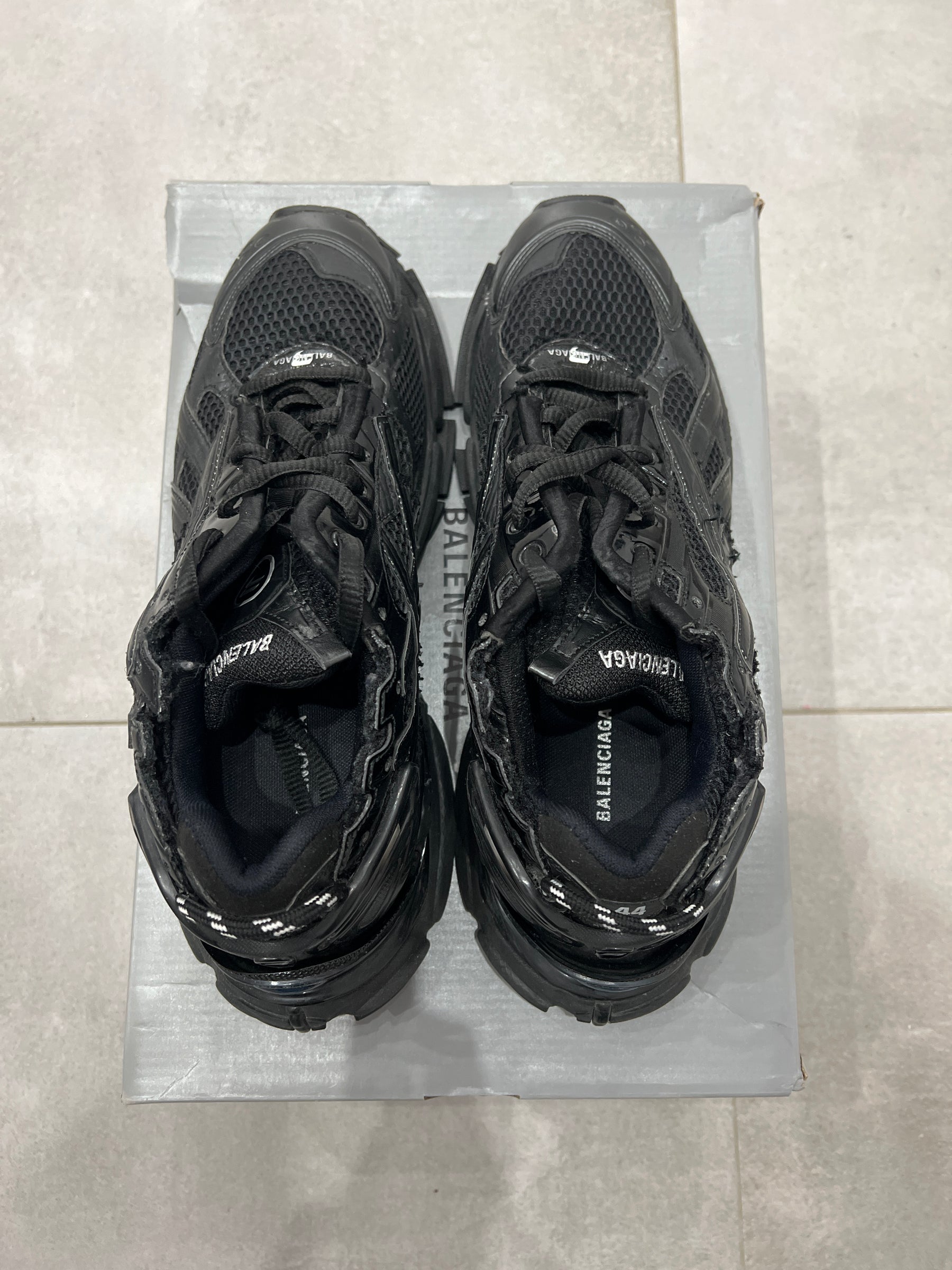 Balenciaga Runner Black