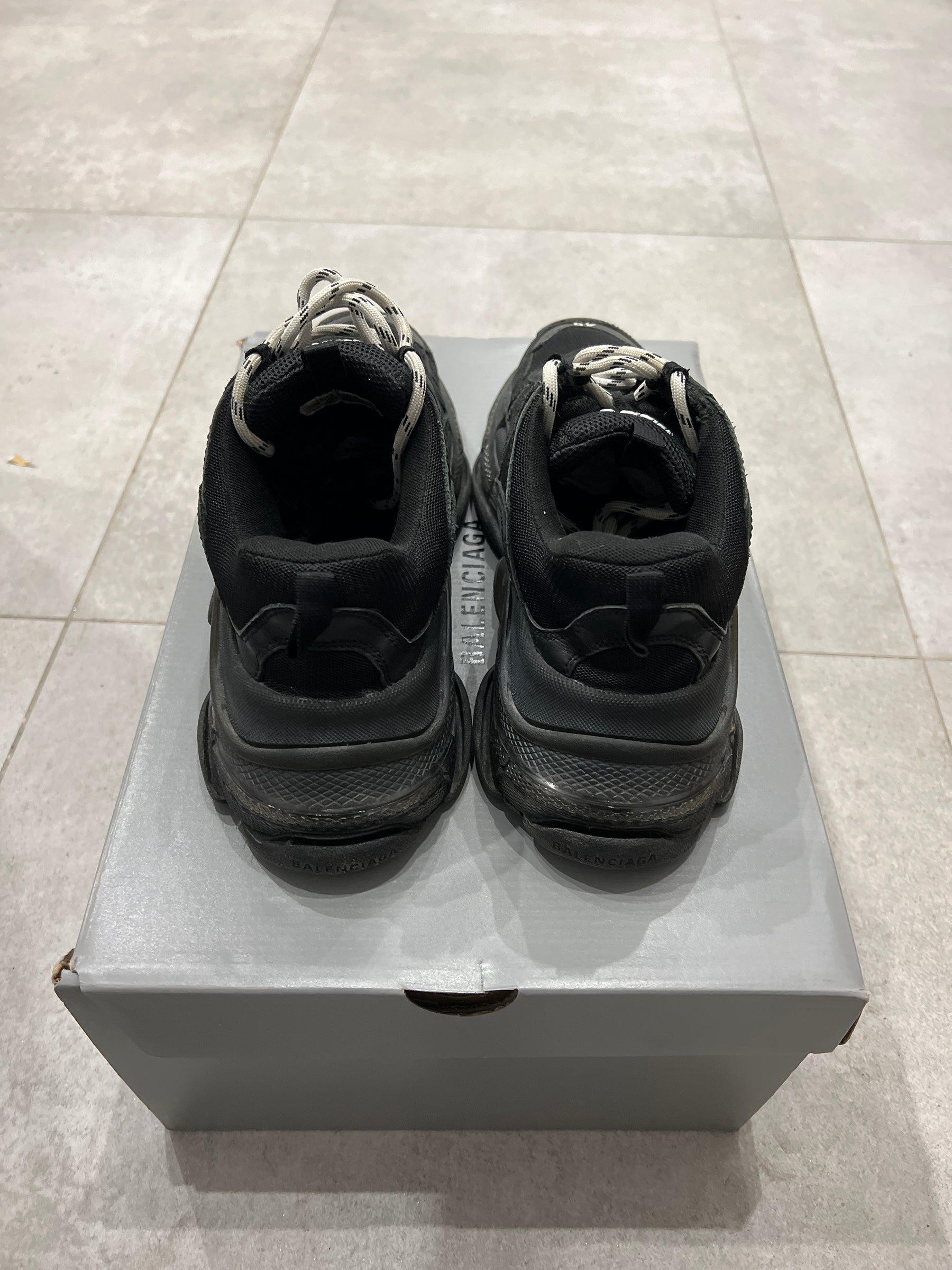 Balenciaga Triple S/3S Black