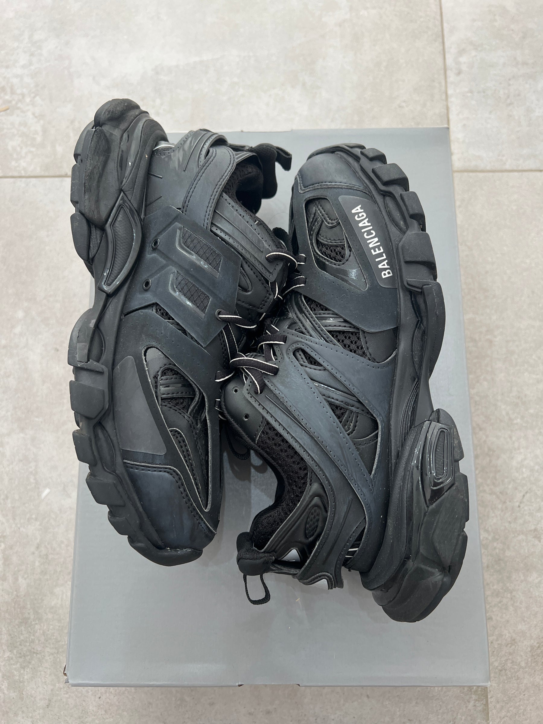 Balenciaga Track Black
