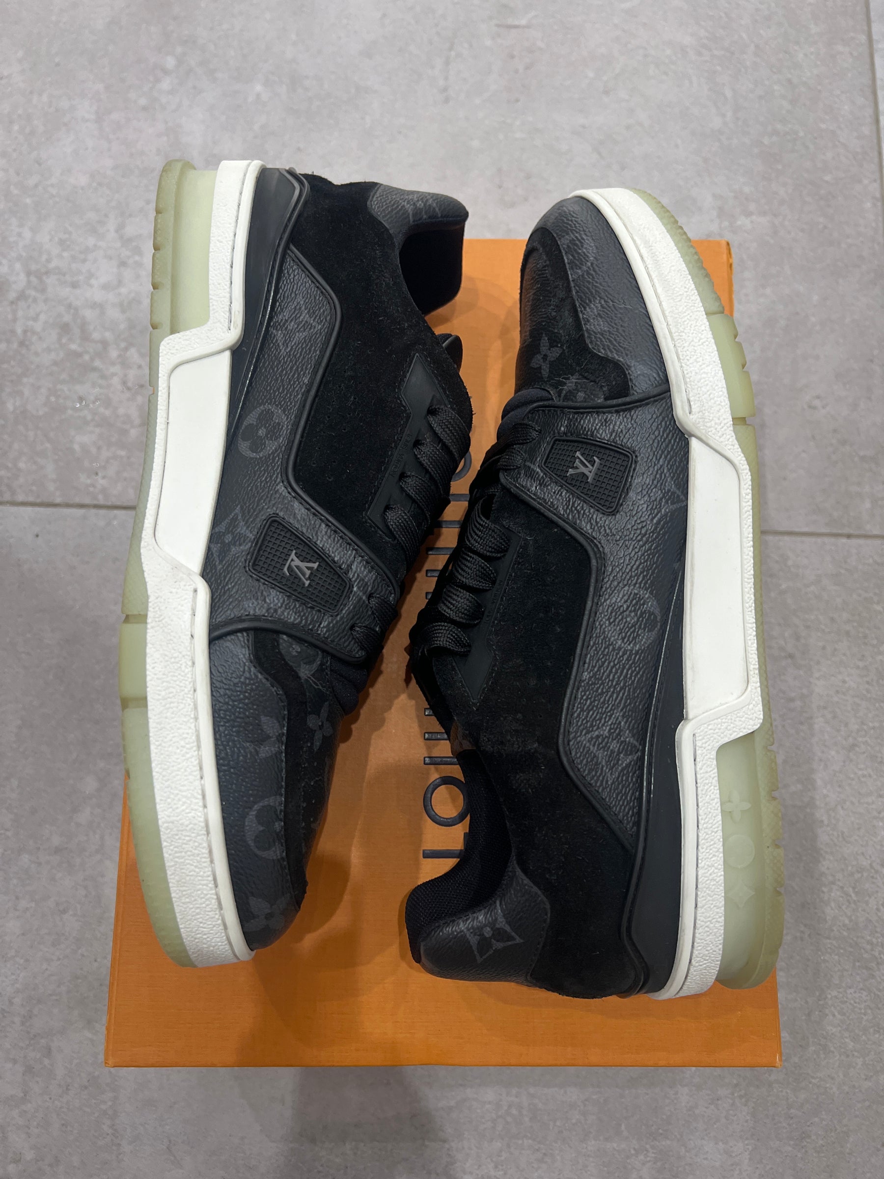 Louis Vuitton Trainer Black Monogram