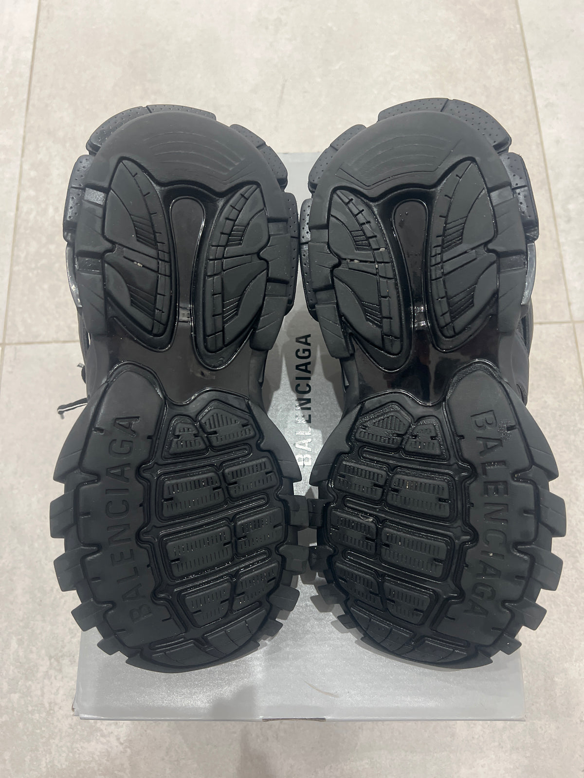 Balenciaga Track Black