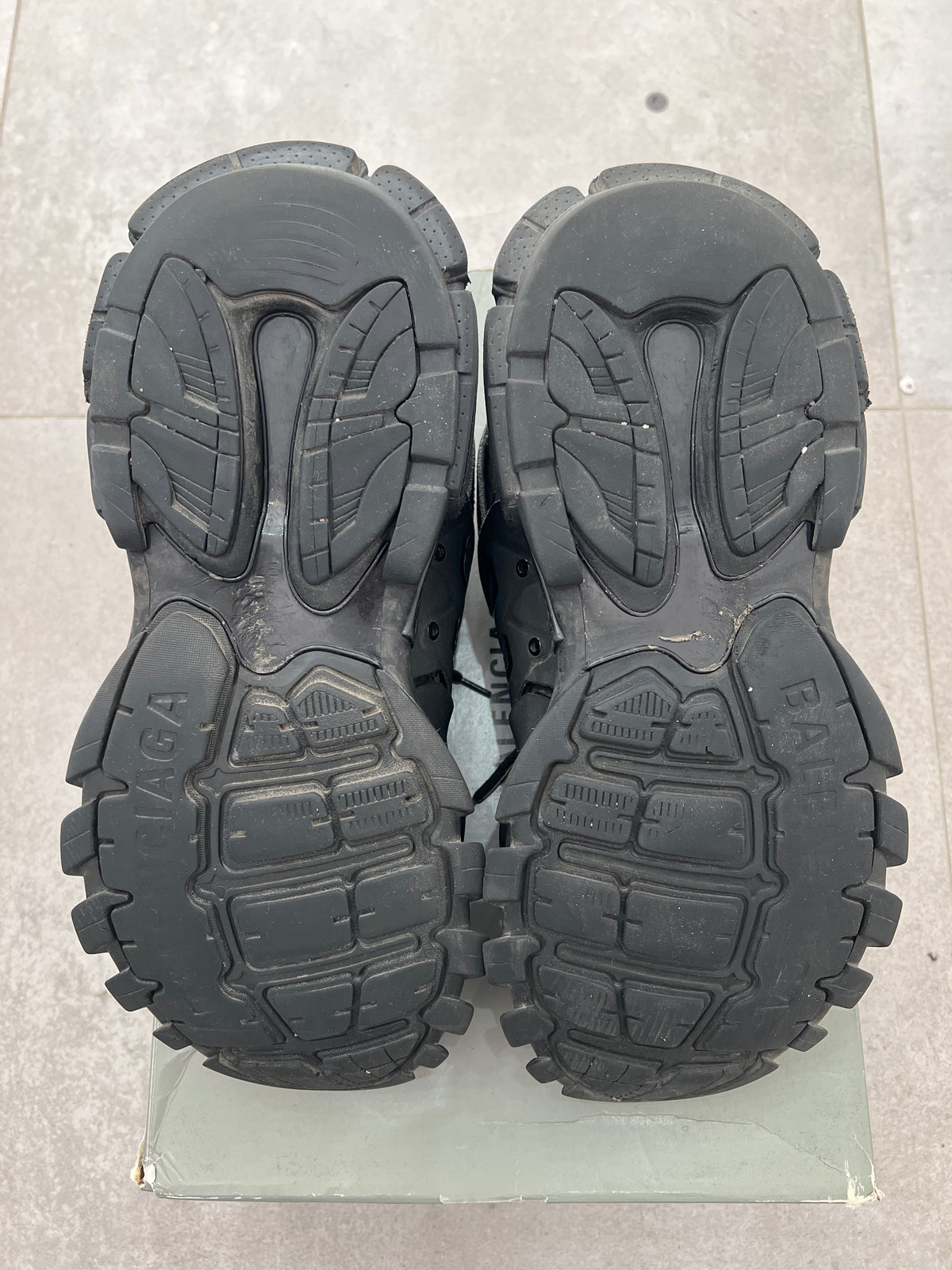 Balenciaga Track Black