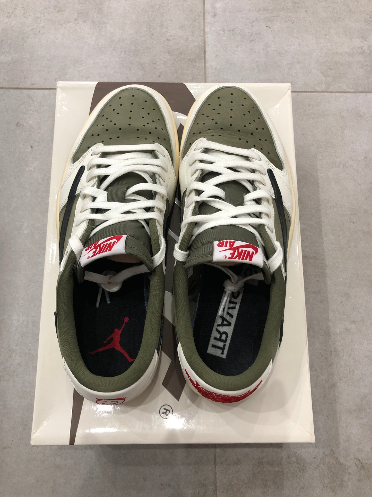 Jordan 1 Low x Travis Scott Medium Olive