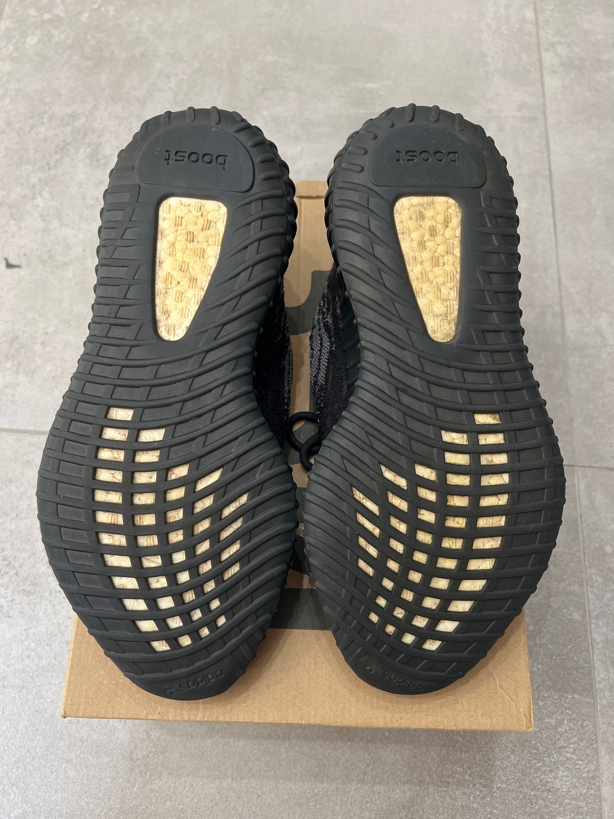 Yeezy 350v2 Mx Rock