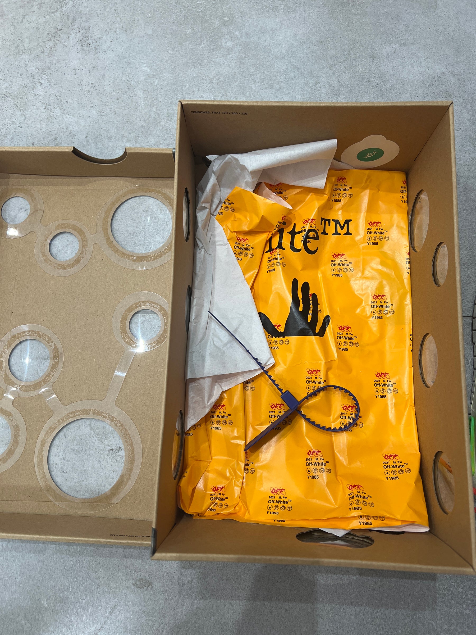 Dunk x Off-White LOT23