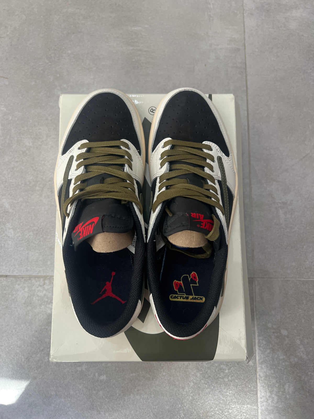 Jordan 1 Low x Travis Scott Olive