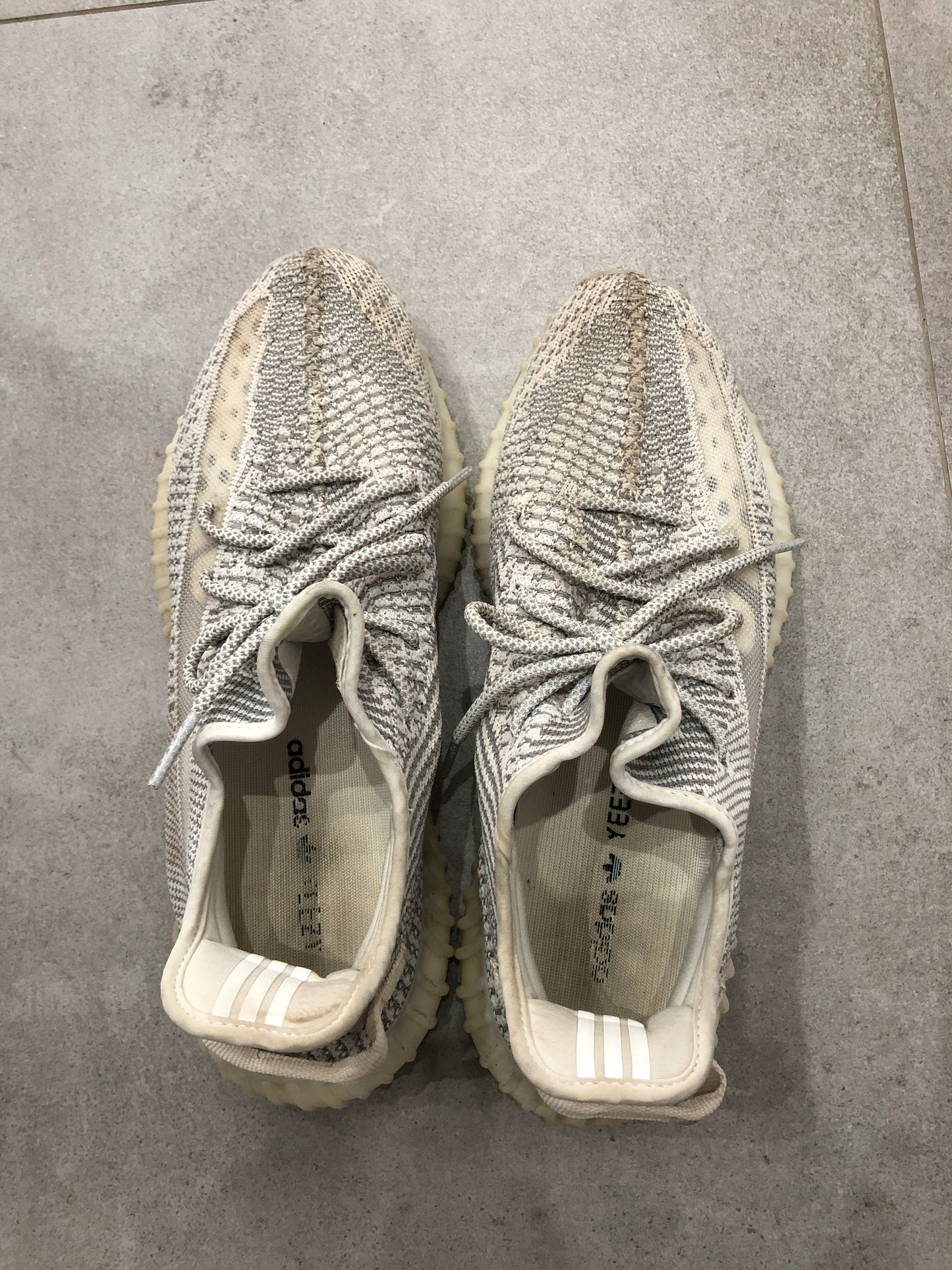 Adidas Yeezy 350V2