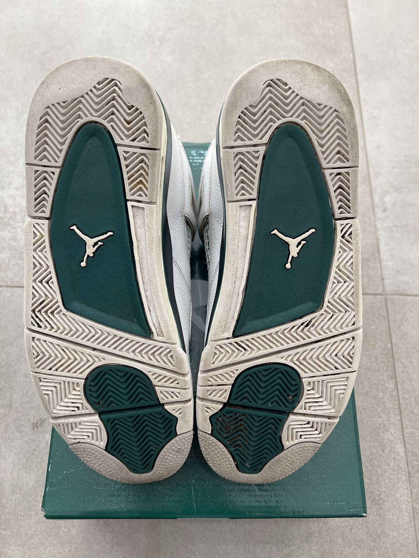Jordan 4 Oxidized Green