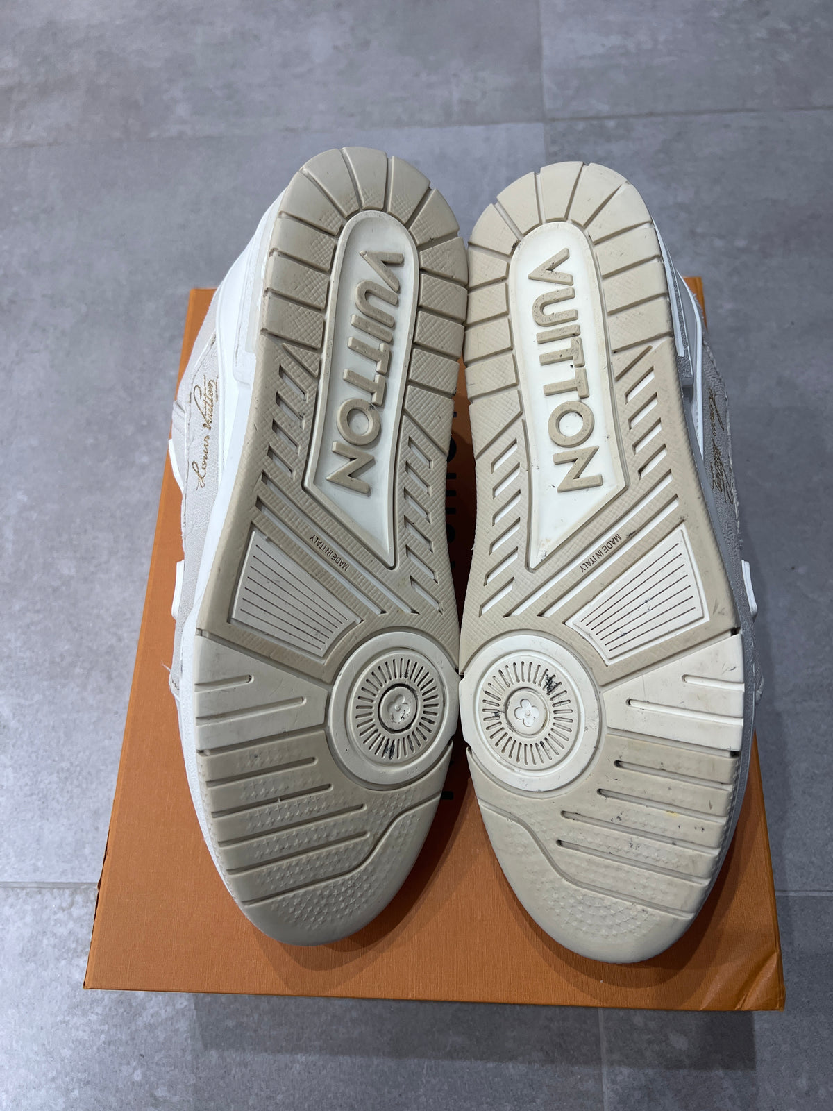Louis Vuitton White Beige Monogram Trainer