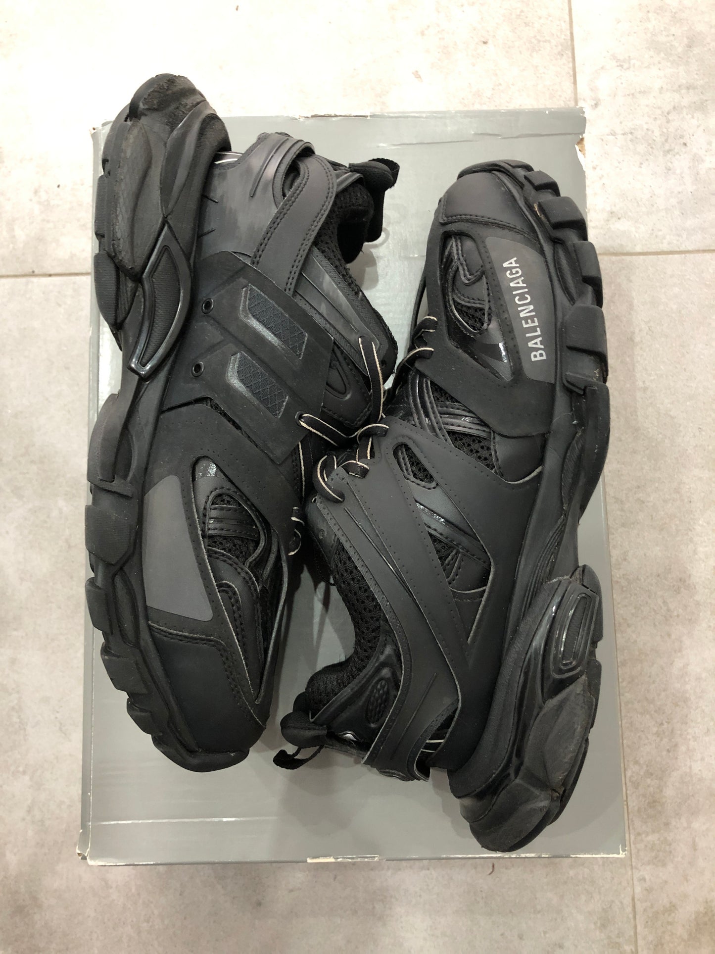 Balenciaga Track Black
