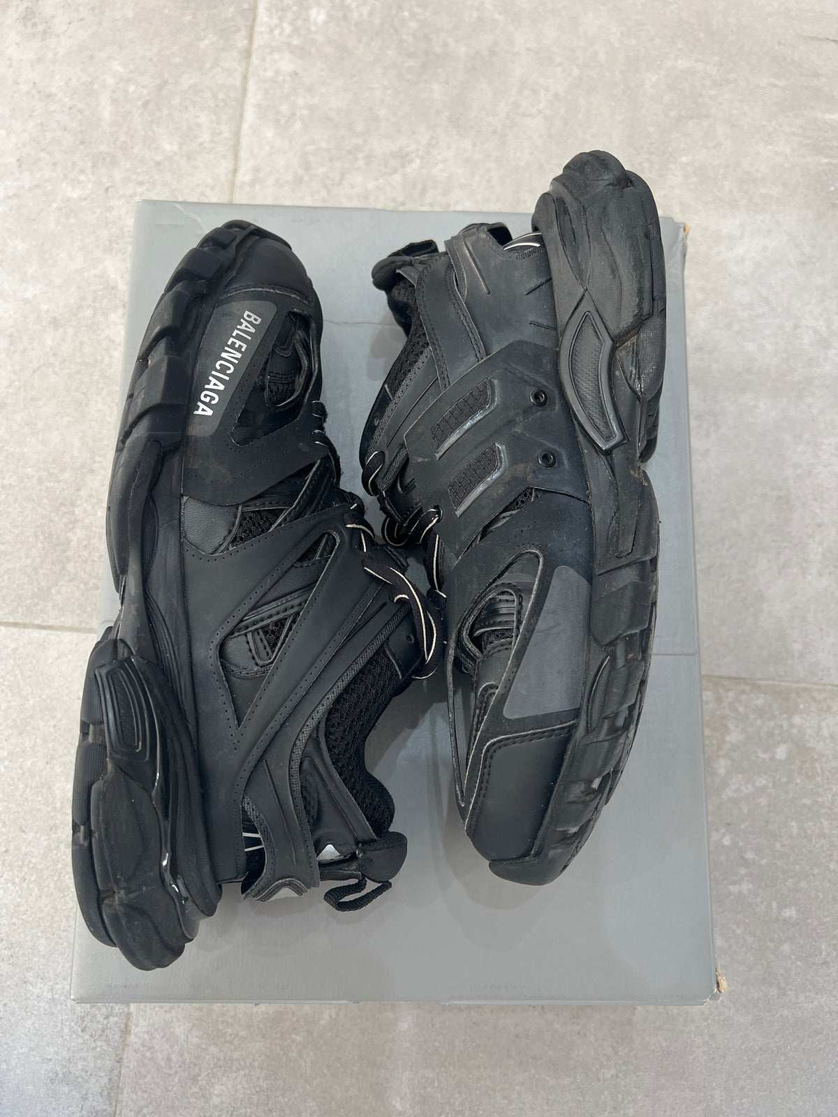 Balenciaga Track Black